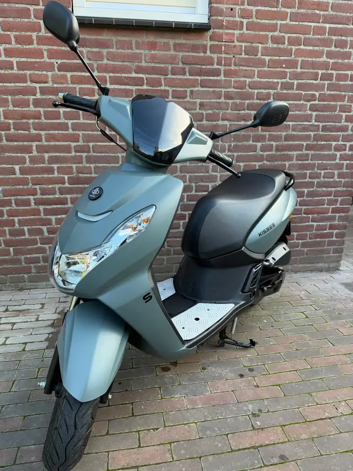 Peugeot Kisbee