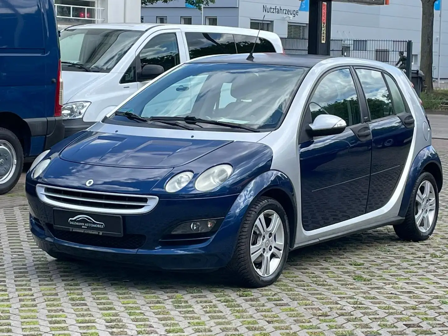 smart forFour 1.1 passion//KLIMA//Panorama//1.Hand//HU NEU//TOP Blu/Azzurro - 1
