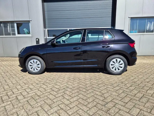 Skoda Fabia view 2
