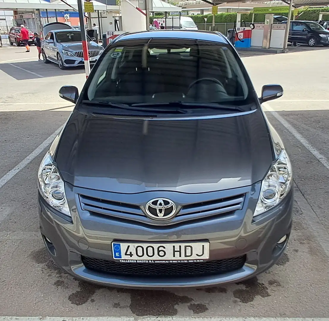 Toyota Auris 1.4D-4D Active - 2