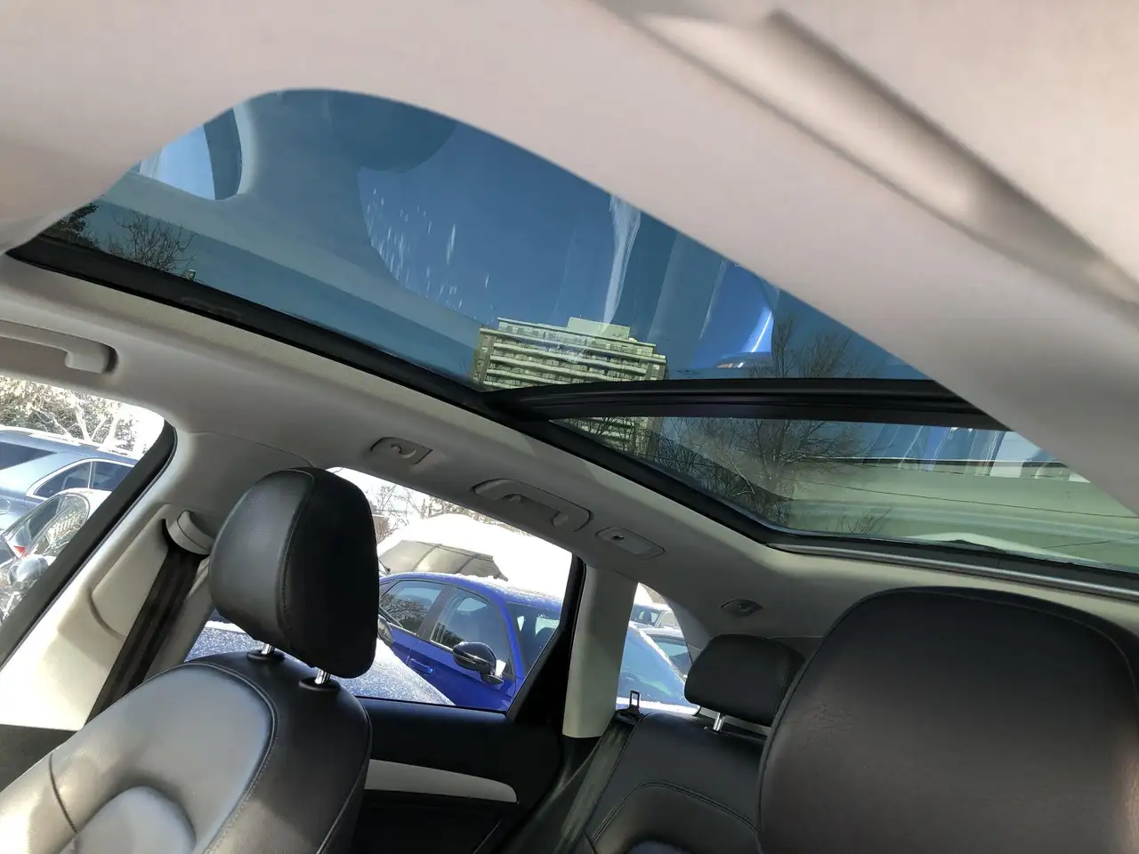 Audi Q5 снимка Audi Q5