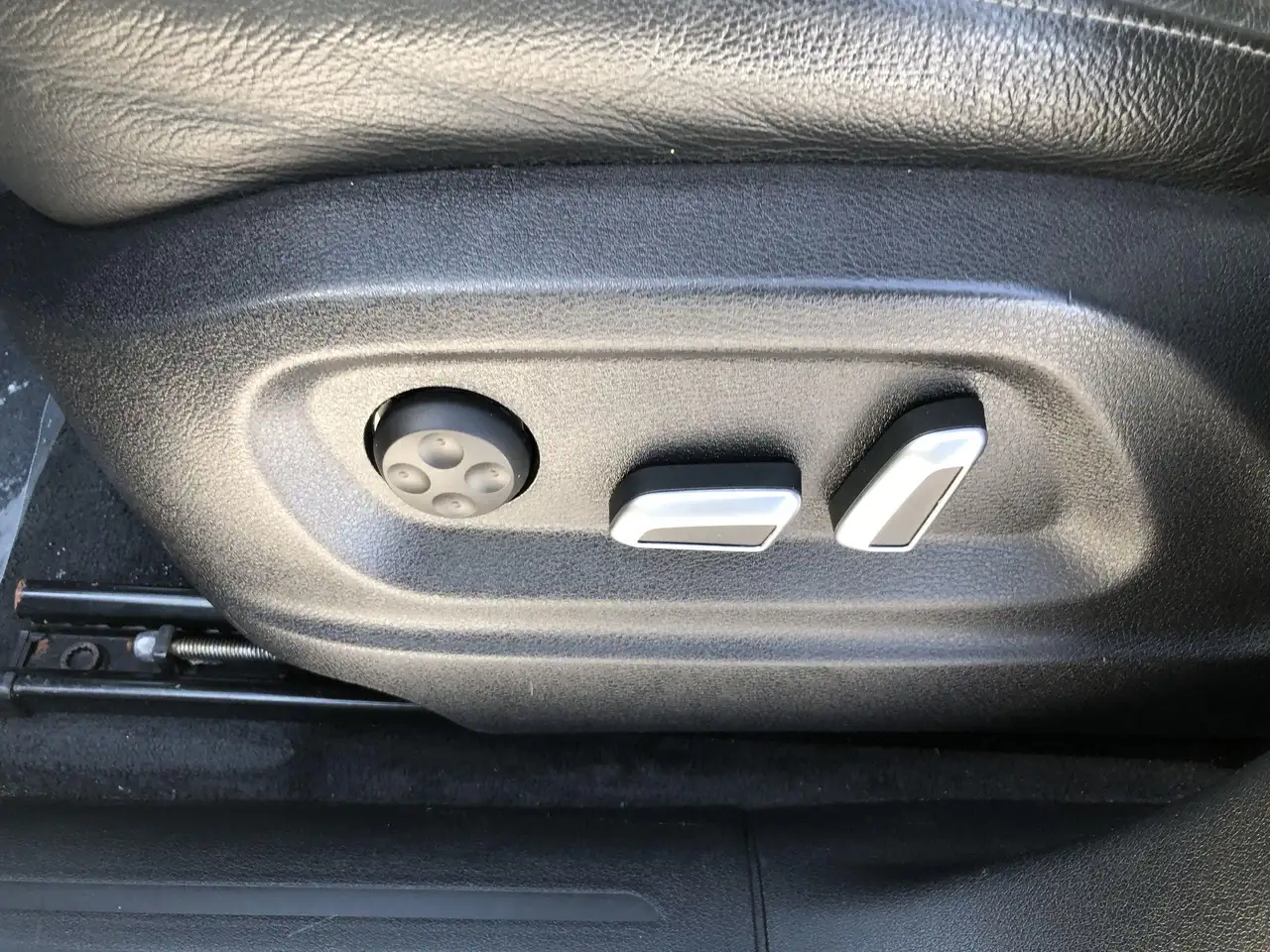Audi Q5 снимка Audi Q5