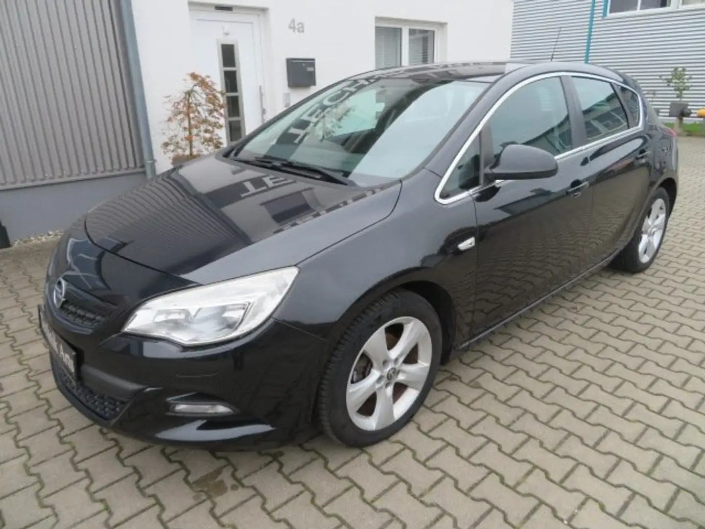 Opel Astra Astra 1,4T TÜV neu Schwarz - 2