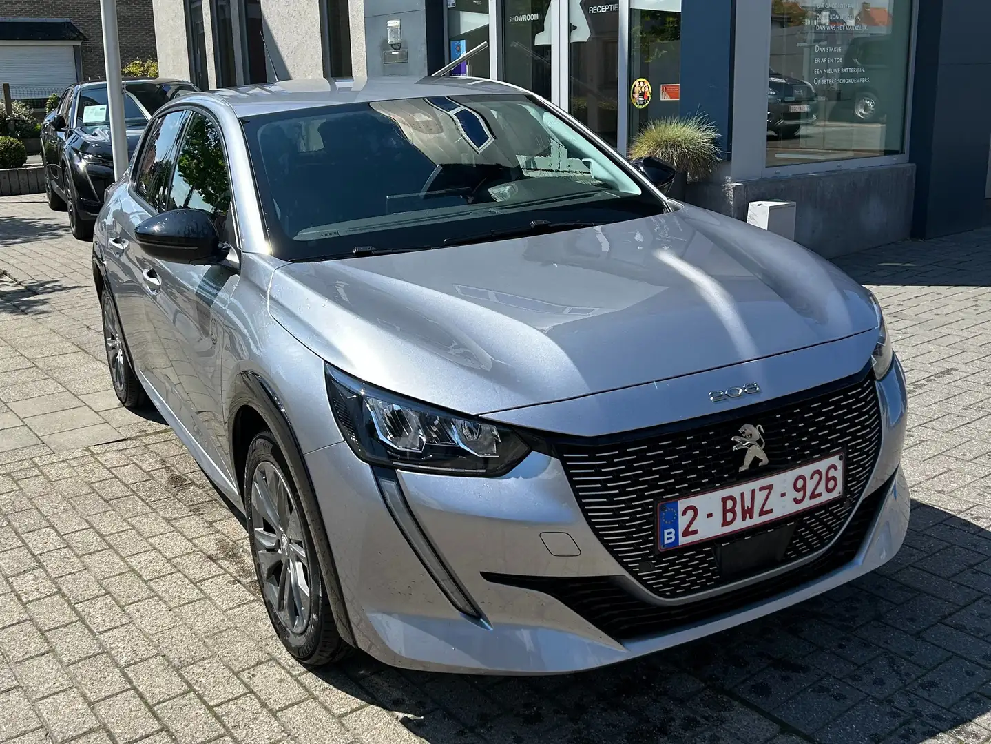 Peugeot 208 E Grijs - 2
