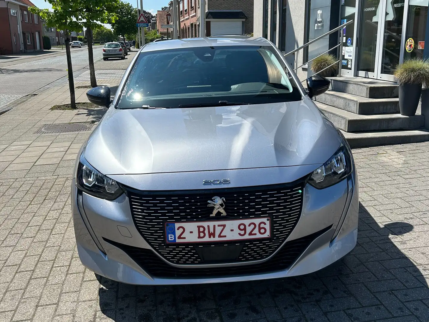 Peugeot 208 E Grijs - 1