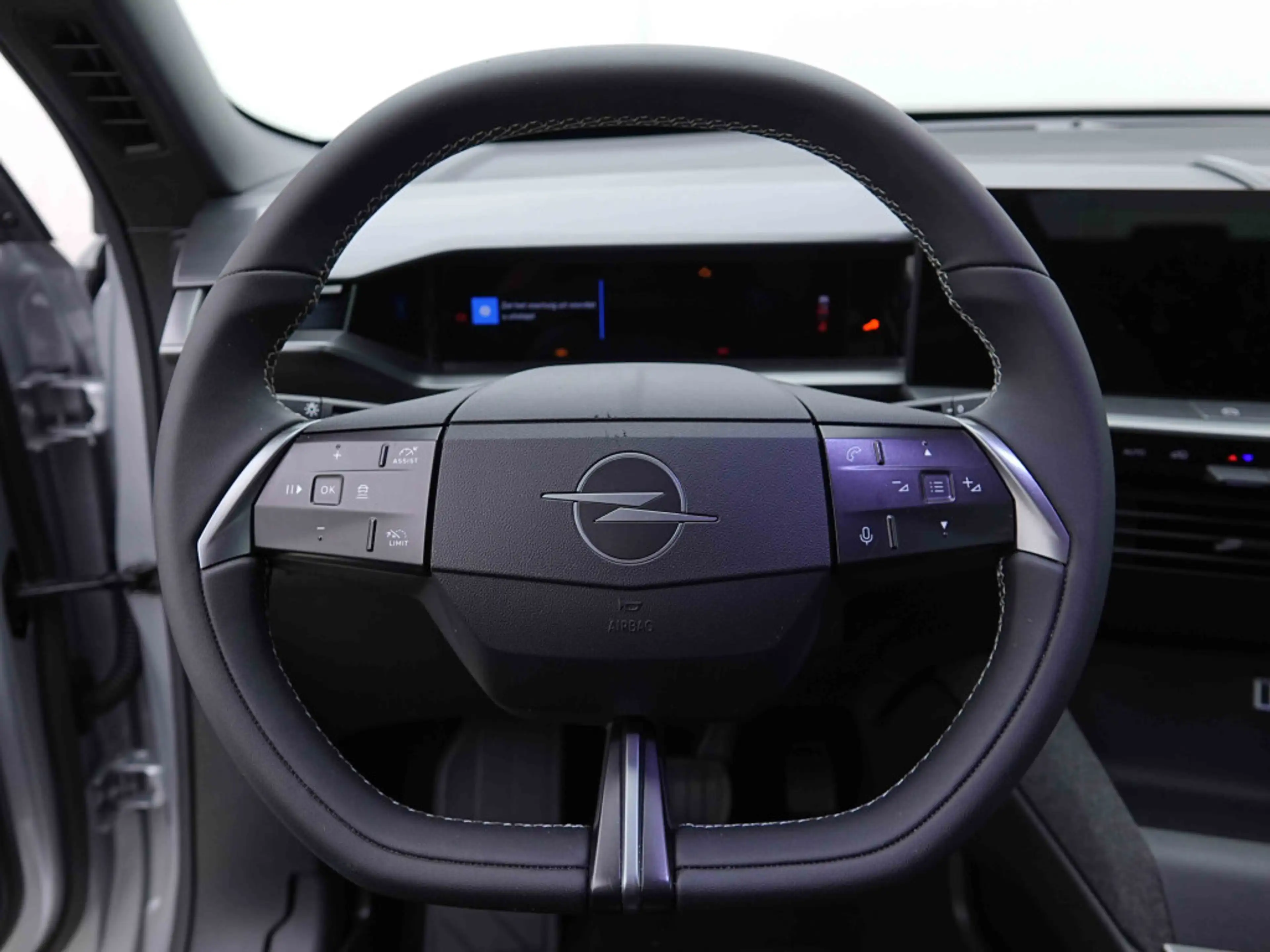Opel Grandland Hybrid 145 AUT Edition | Carplay | LED — photo 9