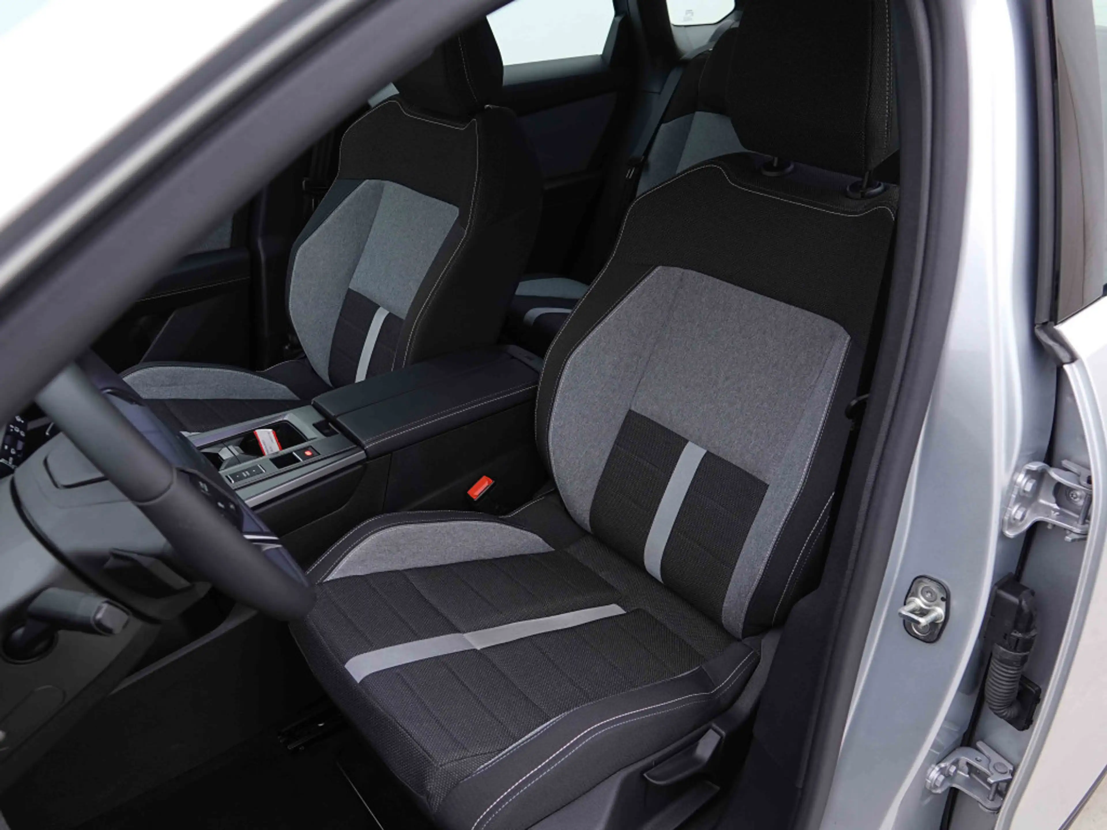Opel Grandland Hybrid 145 AUT Edition | Carplay | LED — photo 7