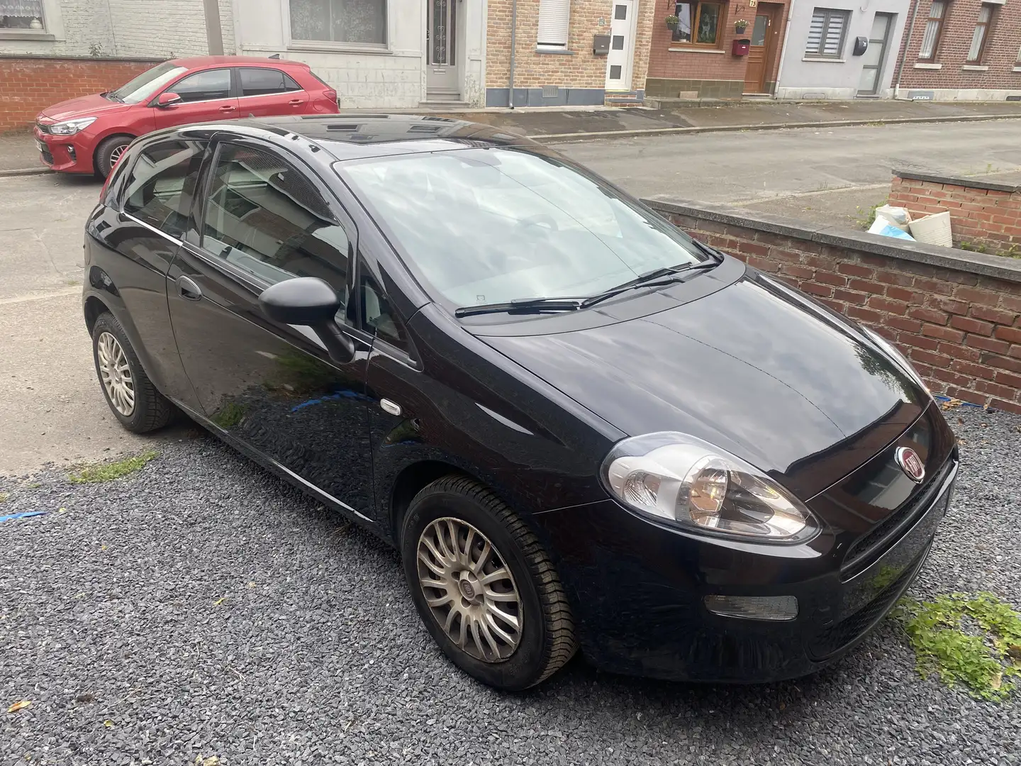Fiat Punto 1.2i Easy Zwart - 1