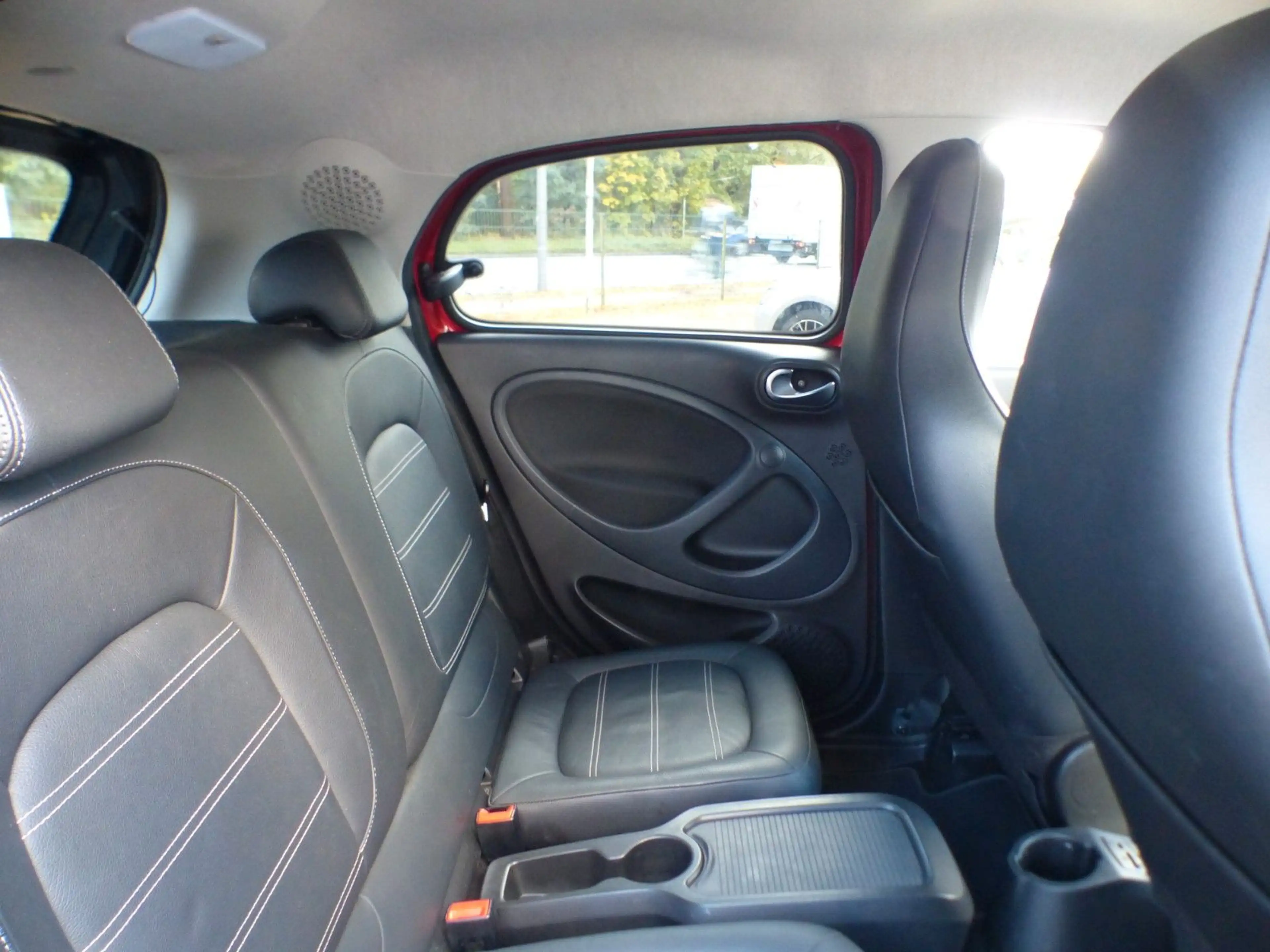 smart forFour 1.0 Prime Automatik Leder Shz Prkhlf Alu — photo 14