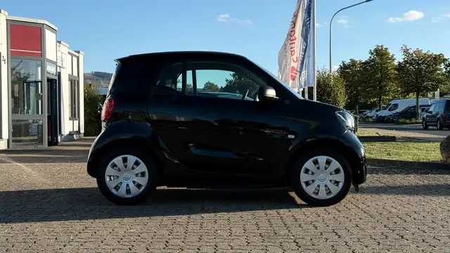 Smart Fortwo view 9