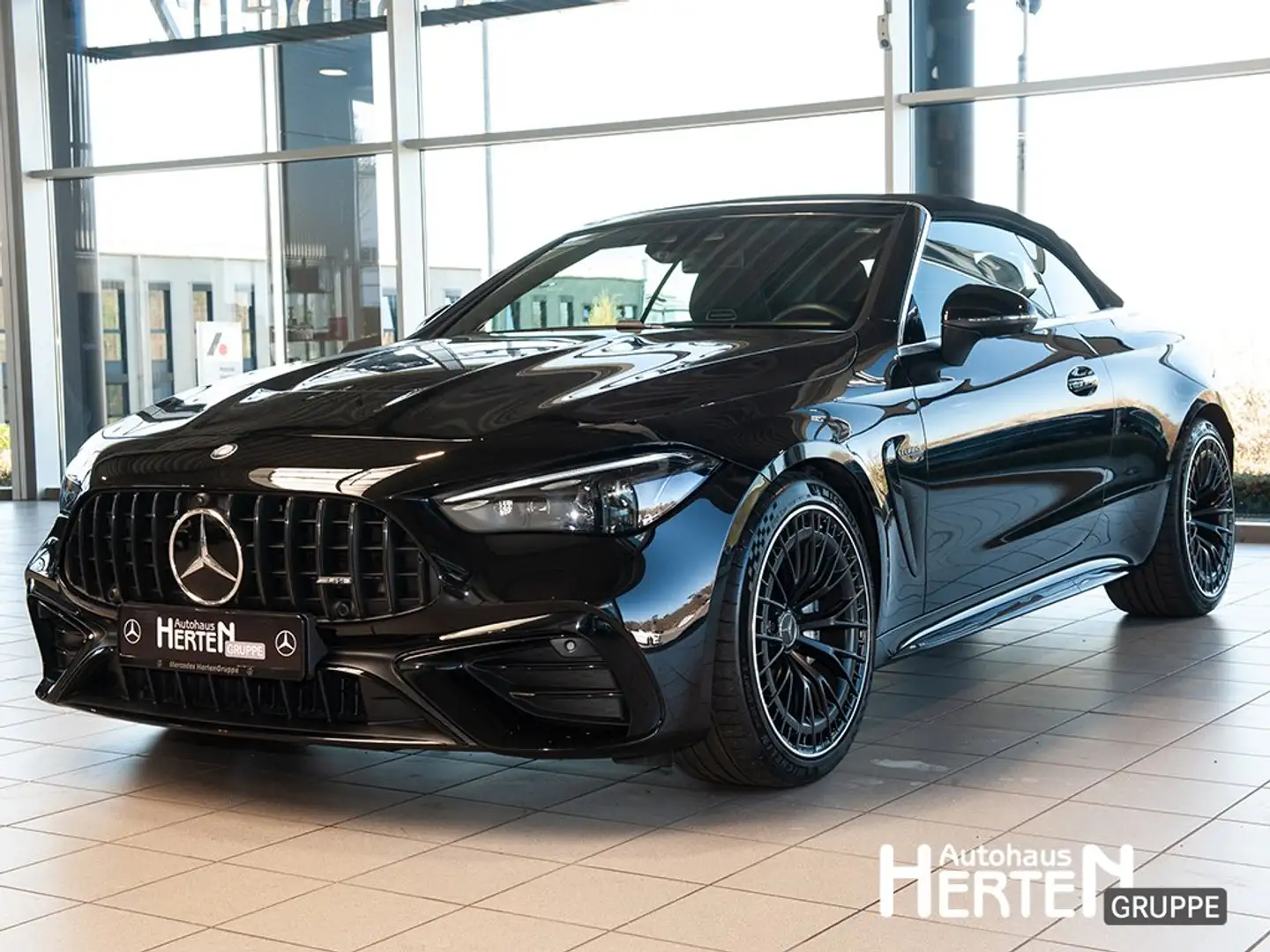 Mercedes-Benz CLE 53 AMG Mercedes-AMG CLE 53 4M+NIGHT II+20"+360°+DIGITAL Schwarz - 1