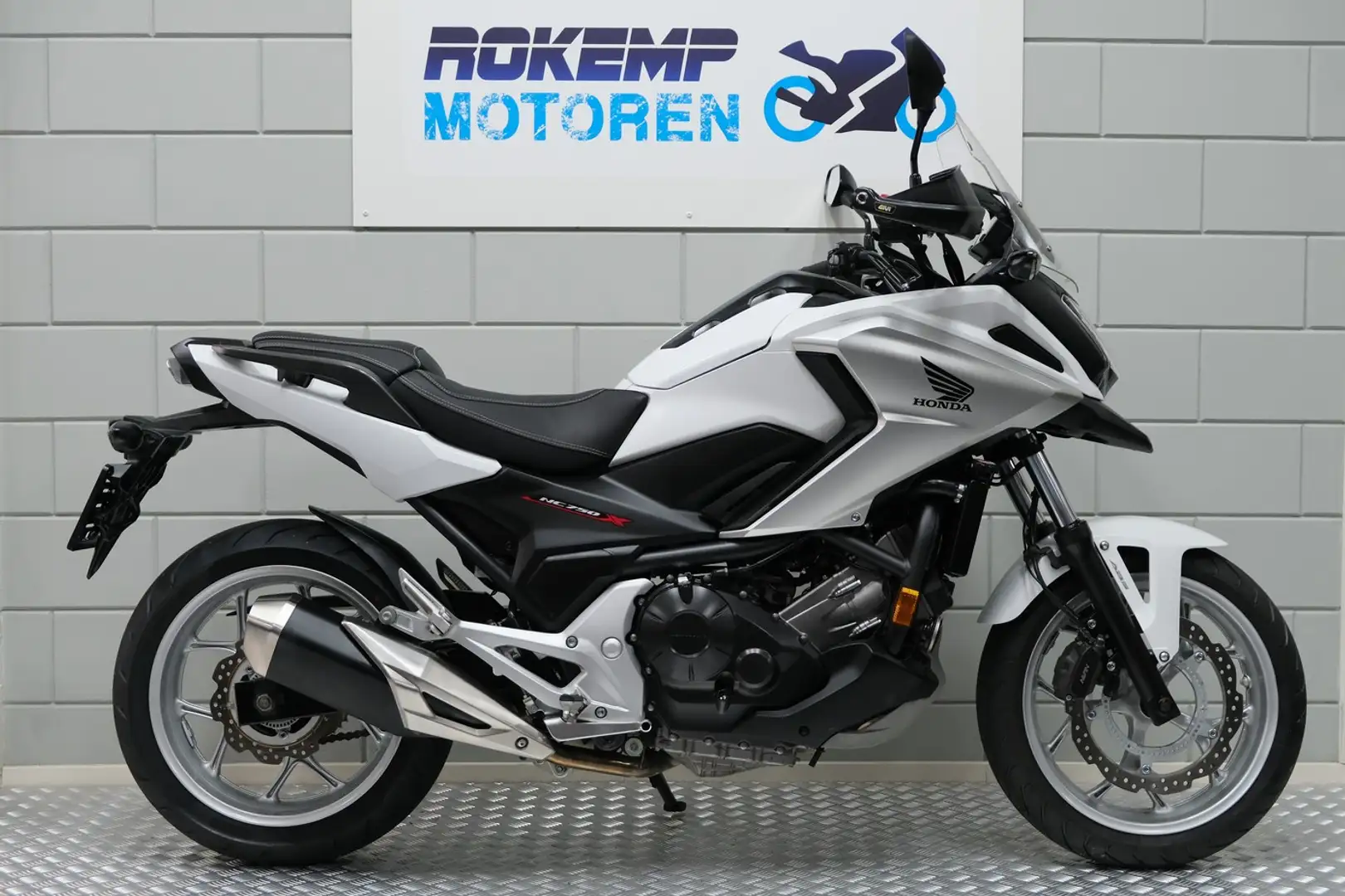 Honda NC 750 X ABS Wit - 1