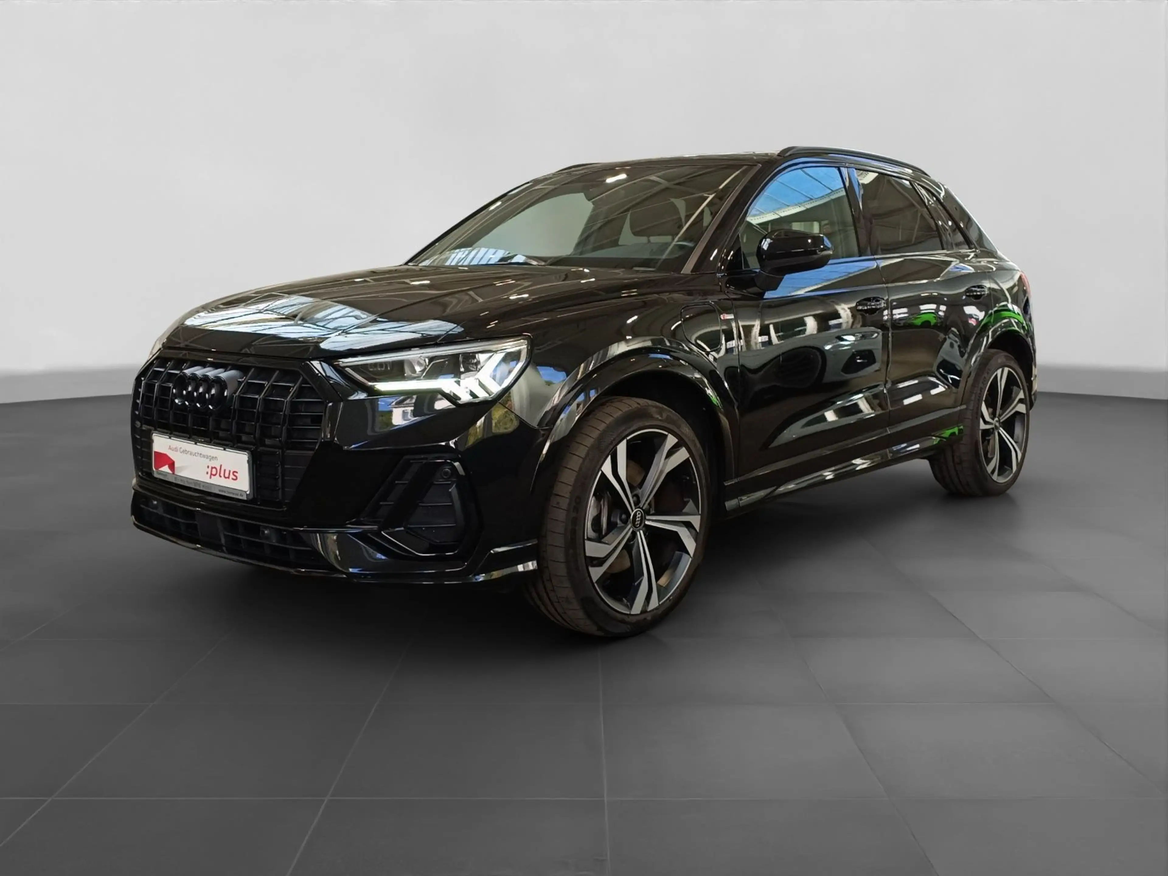 Audi Q3 45 TFSIe 2x S LINE LED NAVI PANO LM20 SONOS — photo 2
