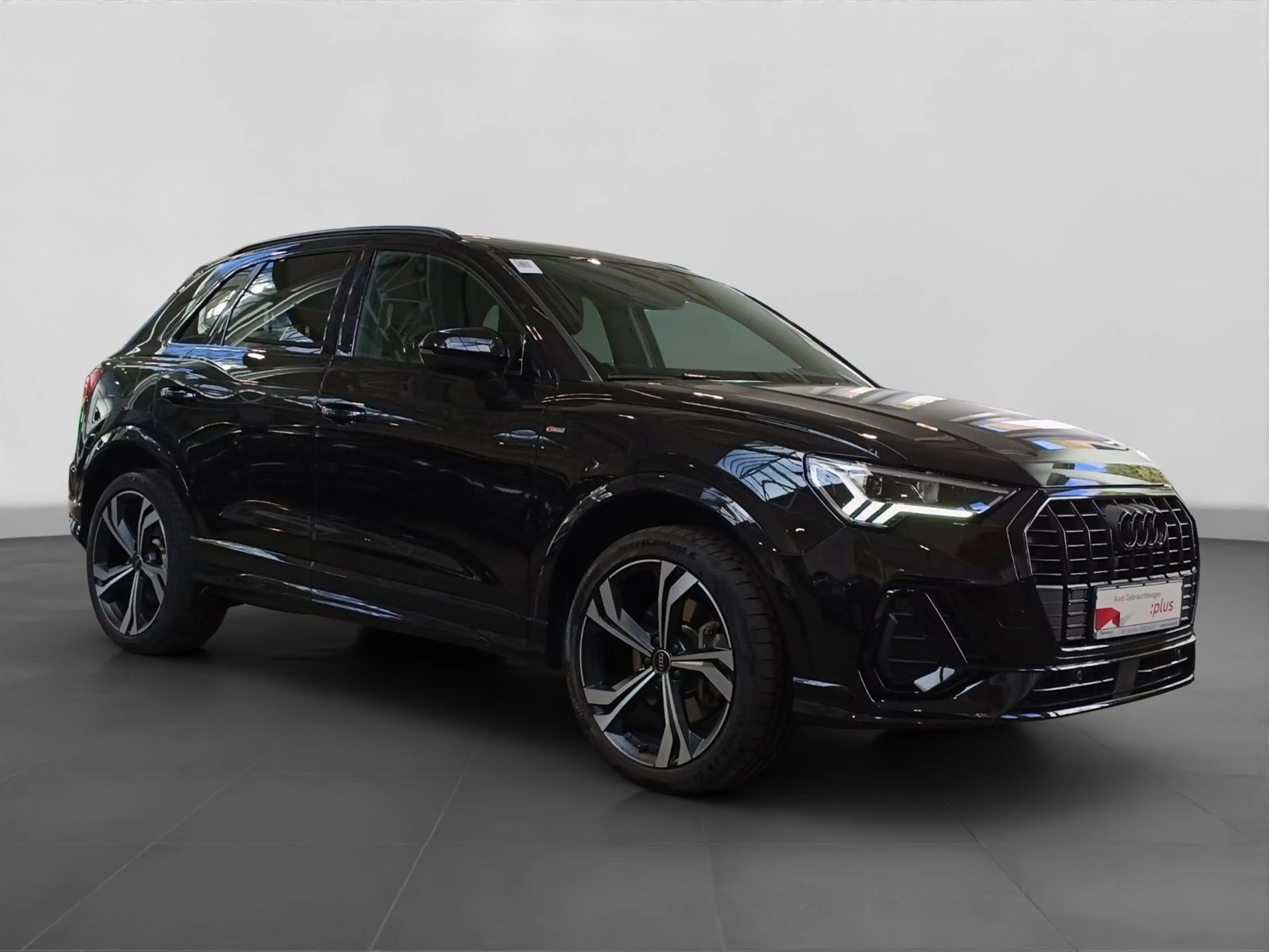 Audi Q3 45 TFSIe 2x S LINE LED NAVI PANO LM20 SONOS — photo 3