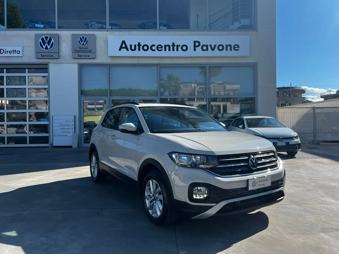 Volkswagen T-Cross 1.0 tsi Style 110cv dsg -Tech Pack-IQ Drive Pack- Gris - 1