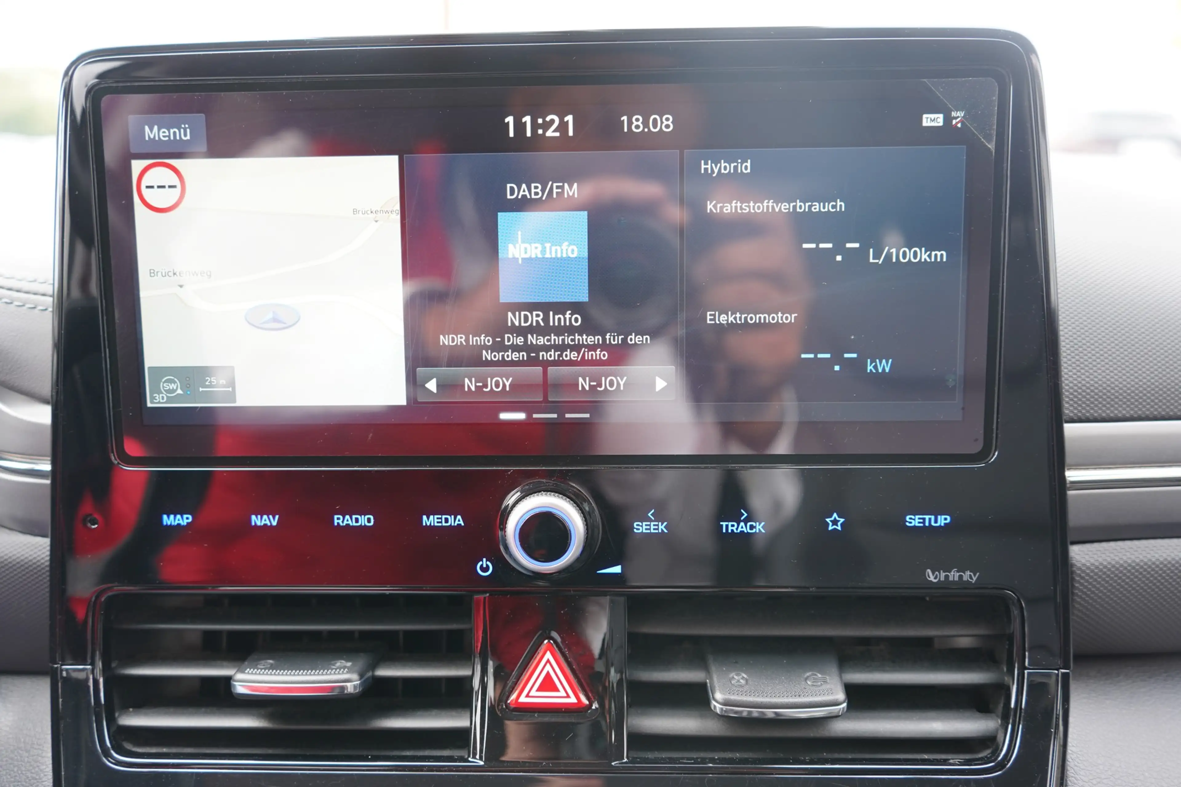 Hyundai IONIQ Ioniq 1.6 Hybrid LED Navi Sitzbelüftung AHK ACC — photo 14