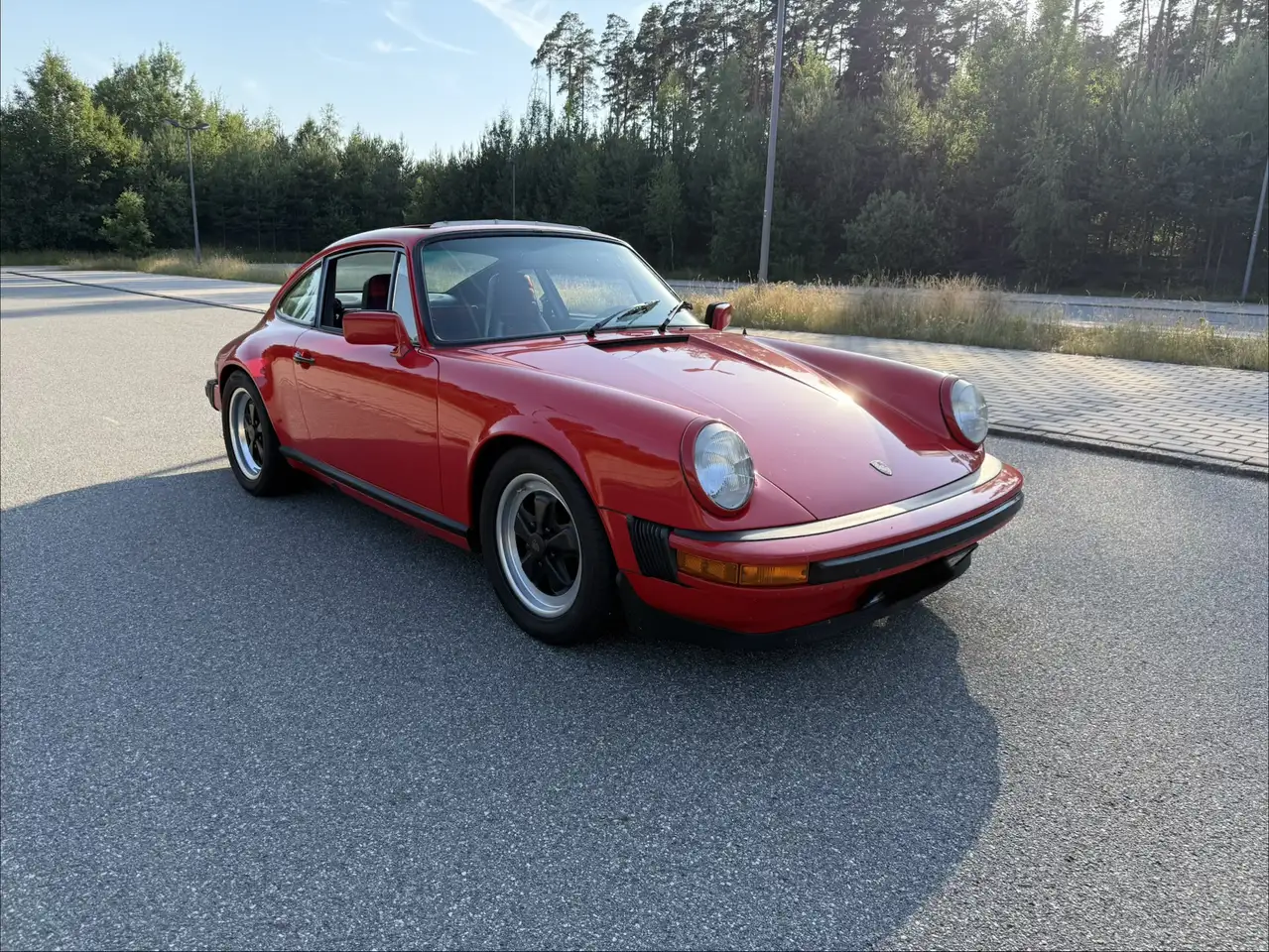 Porsche 911 SC 3.0, foto 1
