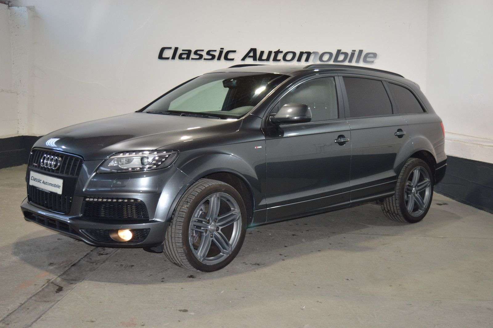 Second hand Audi Q7 3.0