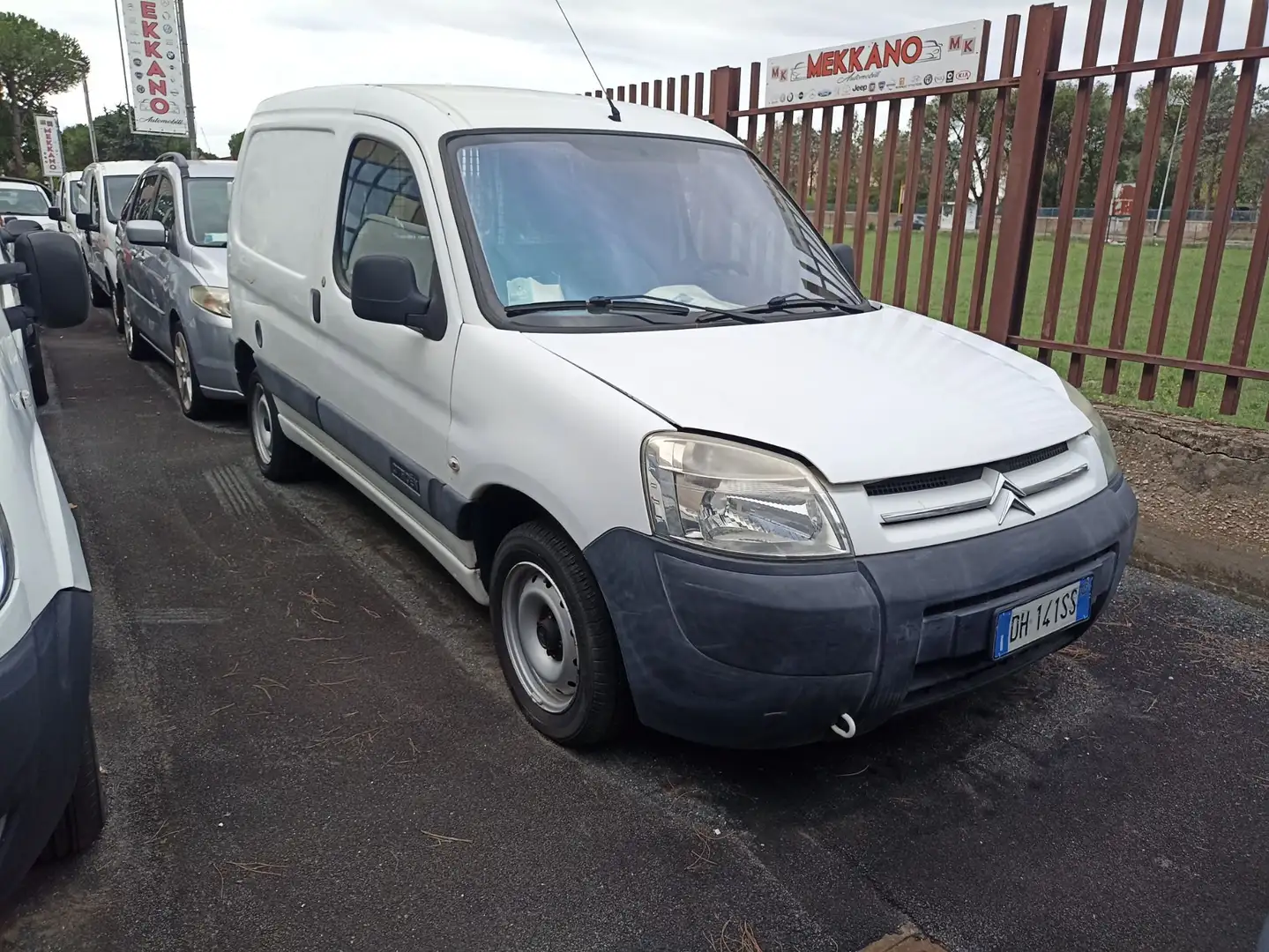 Citroen Berlingo 1.6 75 cv Diesel Iva Esposta Bianco - 1