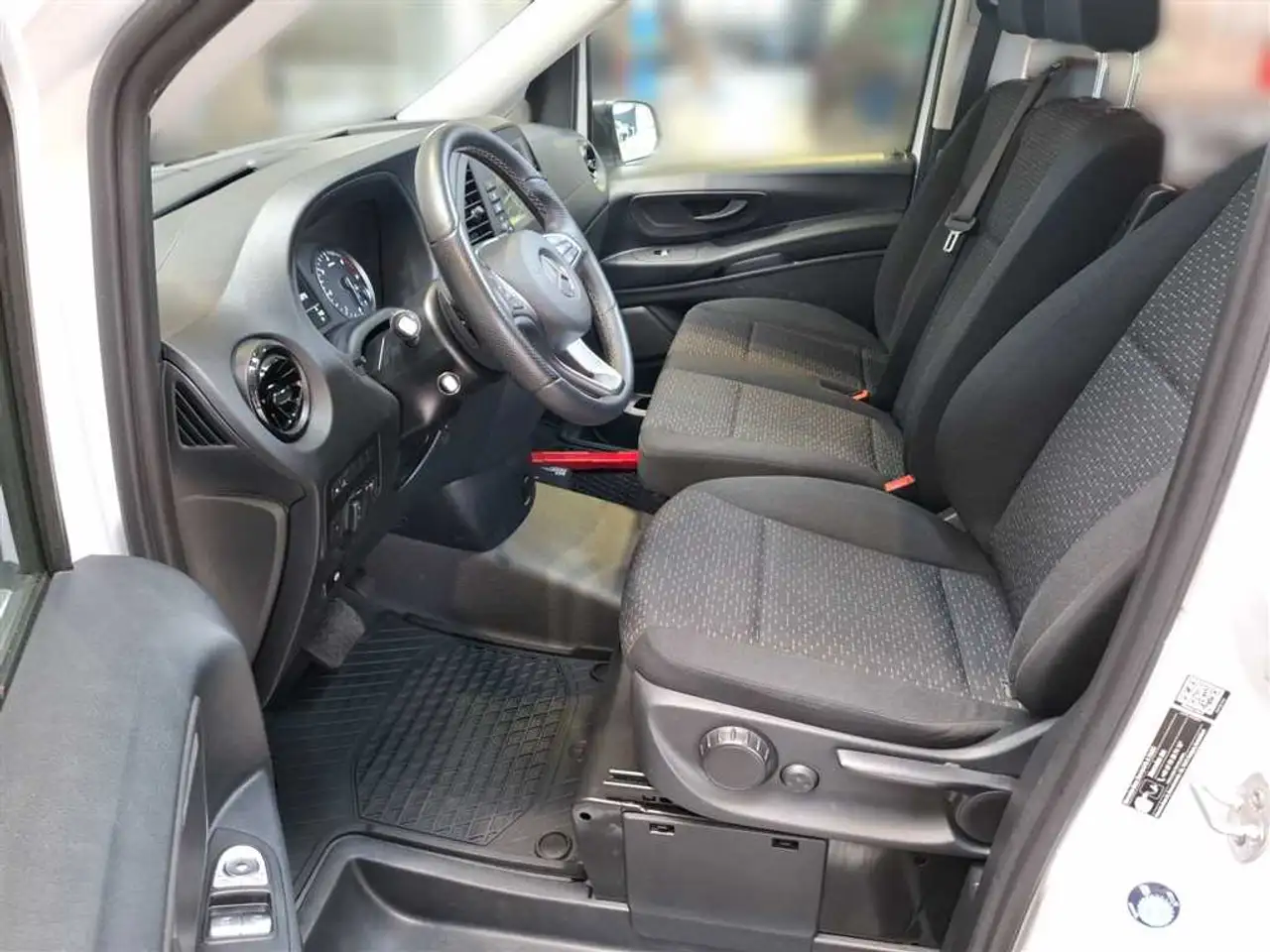 Mercedes-Benz Vito Tourer Pro 114 CDI EL 9G-tronic, миниатюра 17