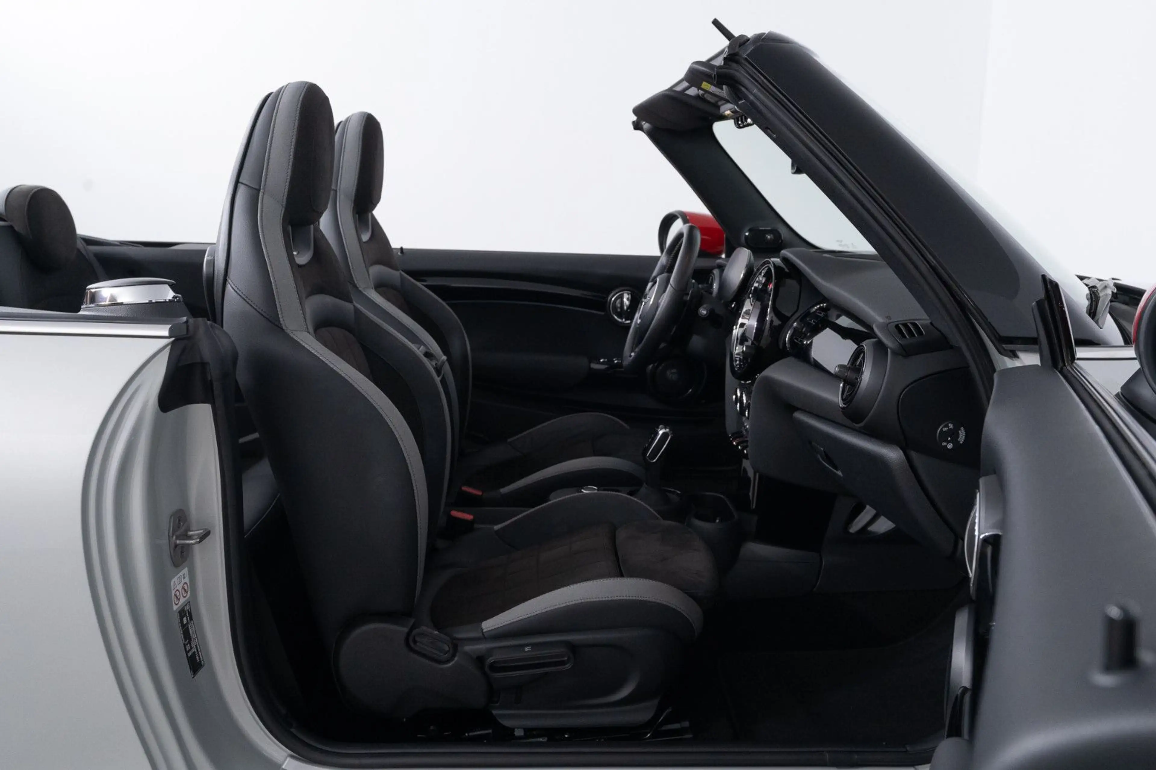 MINI John Cooper Works Cabrio John Cooper Works — photo 14