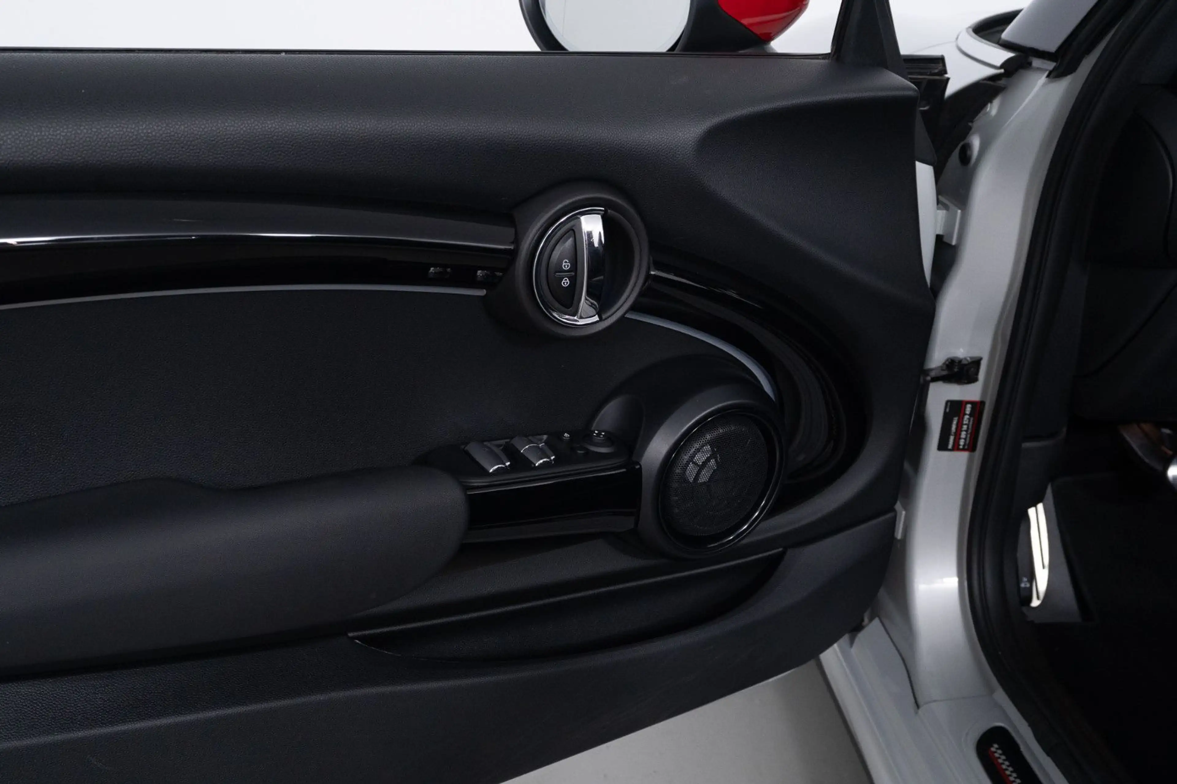 MINI John Cooper Works Cabrio John Cooper Works — photo 11