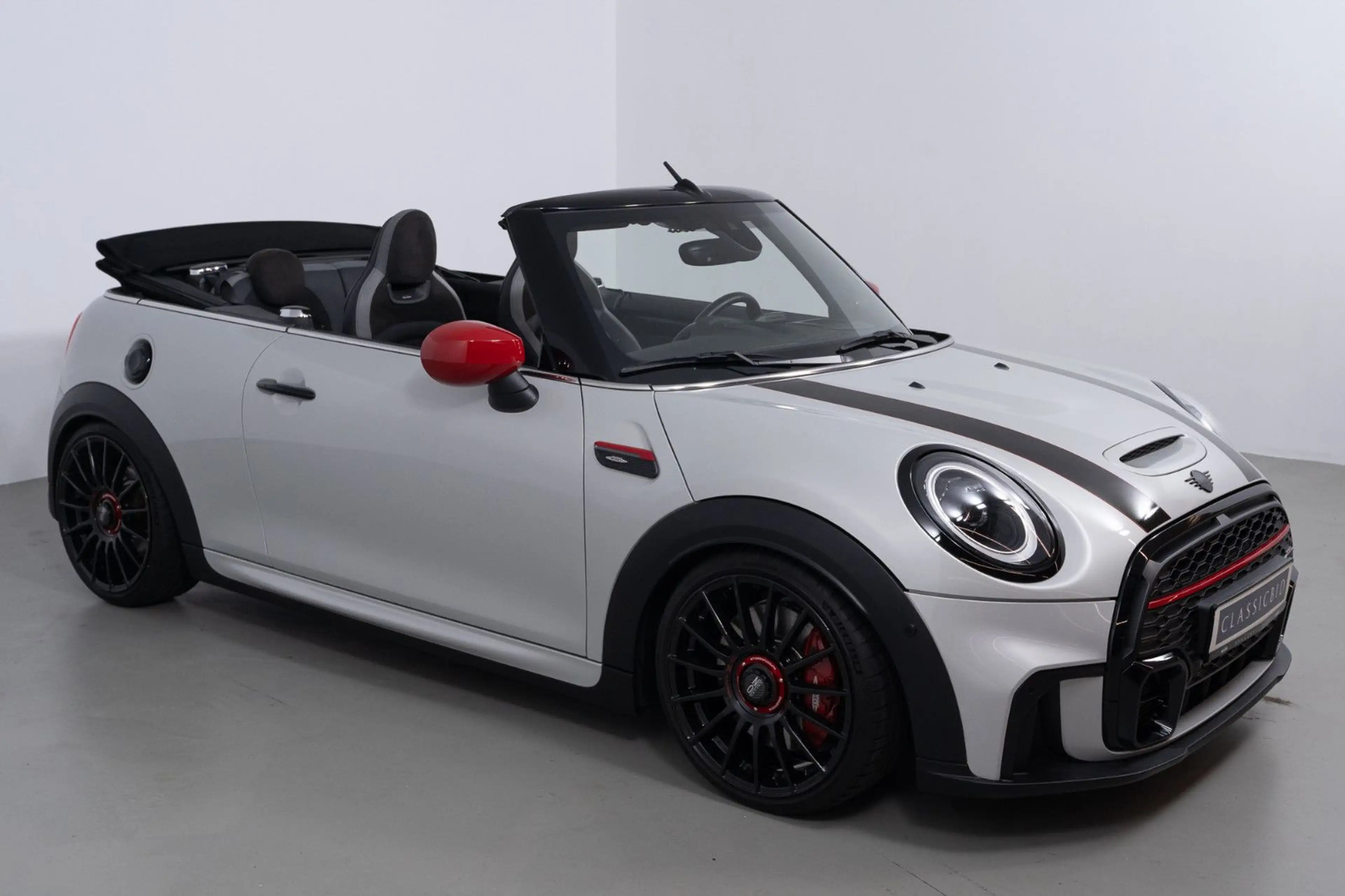 MINI John Cooper Works Cabrio John Cooper Works — photo 2