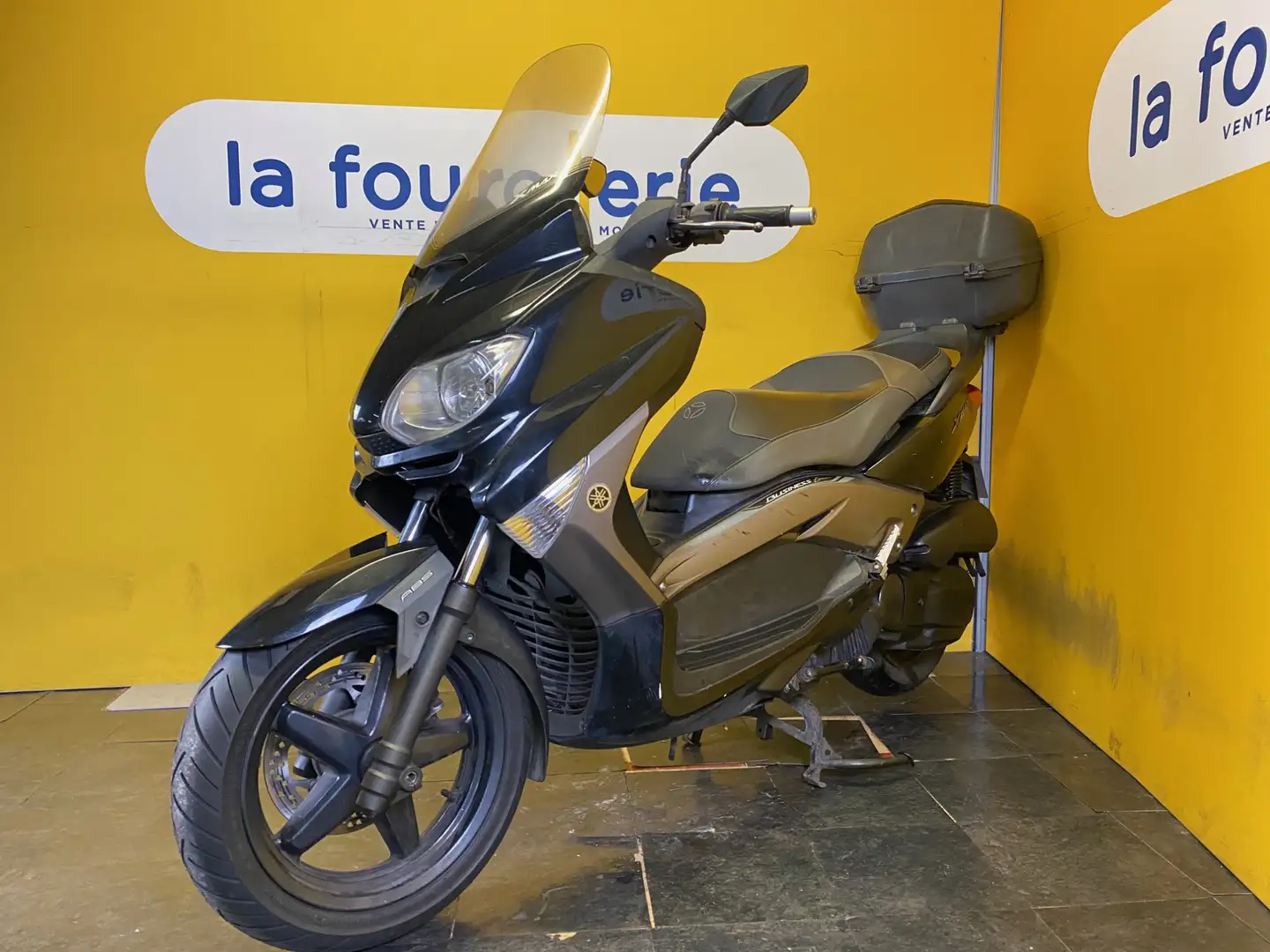 Yamaha X-Max 125 Negru - 1