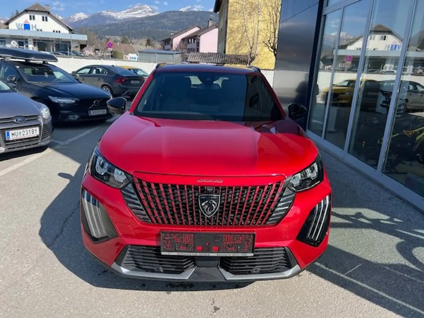 Peugeot 2008 PureTech 130 S&S Allure EAT8 *39.000km*EZ 04/2024* Rot - 2