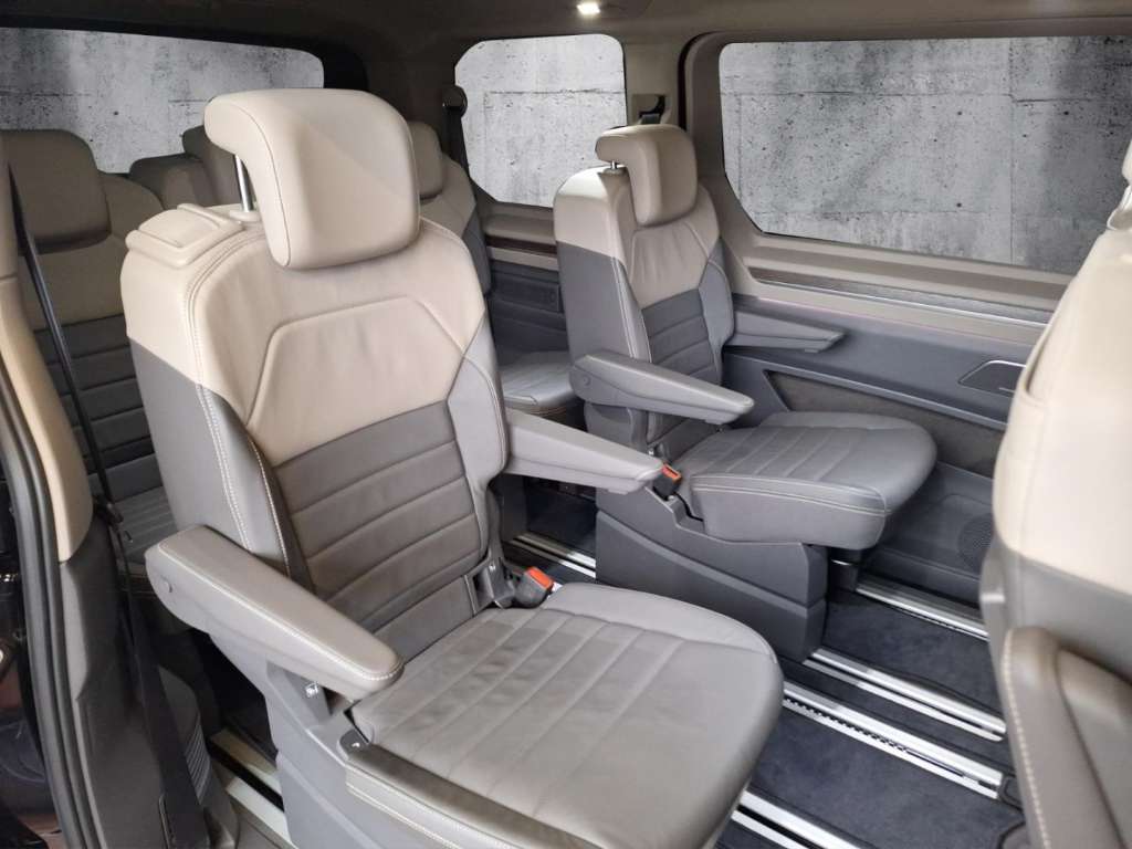 Volkswagen T7