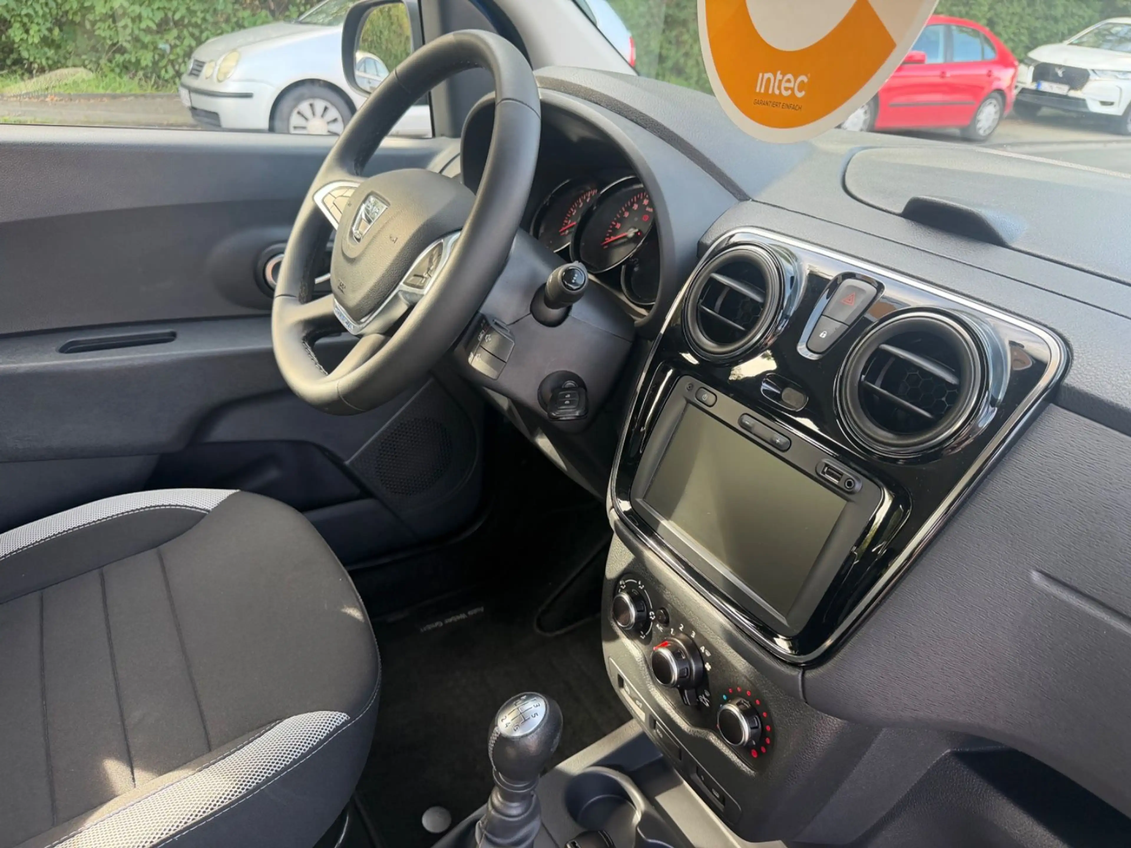 Dacia Lodgy Stepway Kamera Navi TÜV/ServiceNeuGarantie — photo 14
