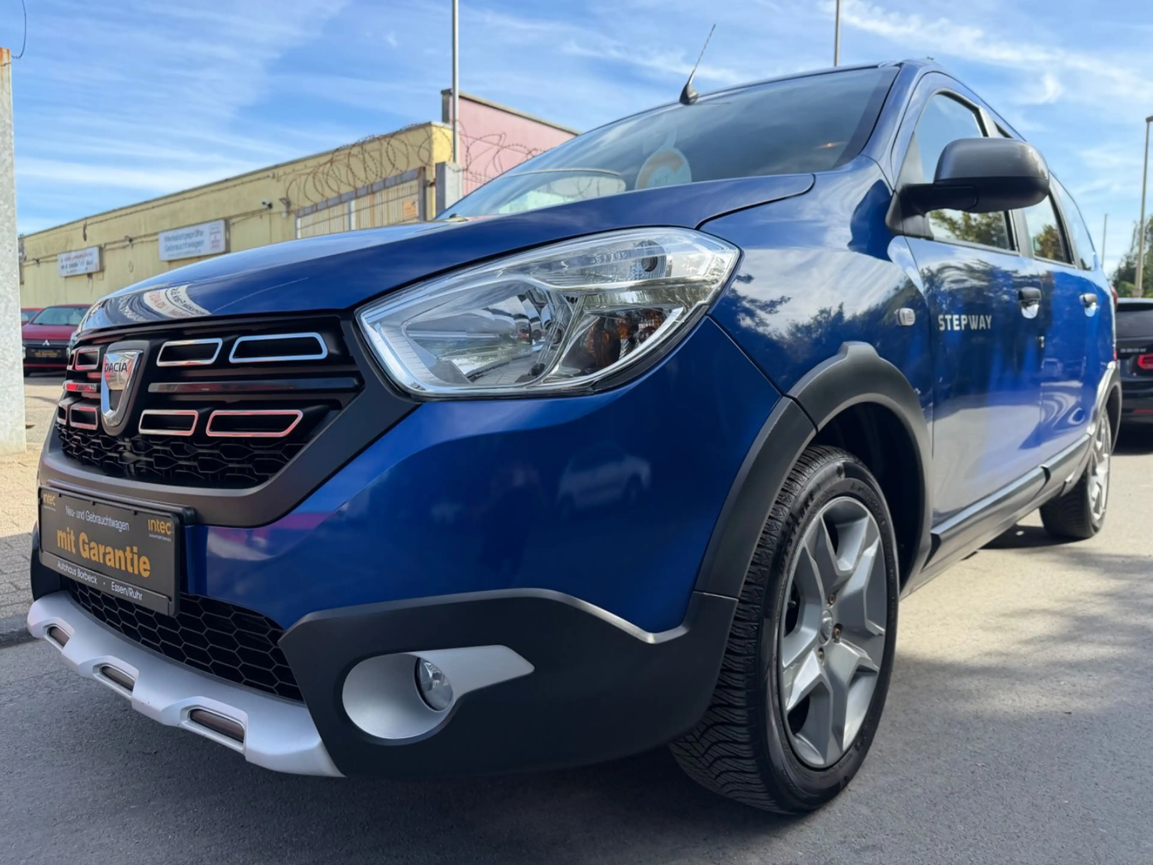 Dacia Lodgy Stepway Kamera Navi TÜV/ServiceNeuGarantie