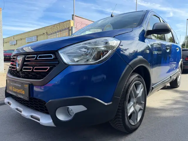 Dacia Lodgy Stepway Kamera Navi TÜV/ServiceNeuGarantie