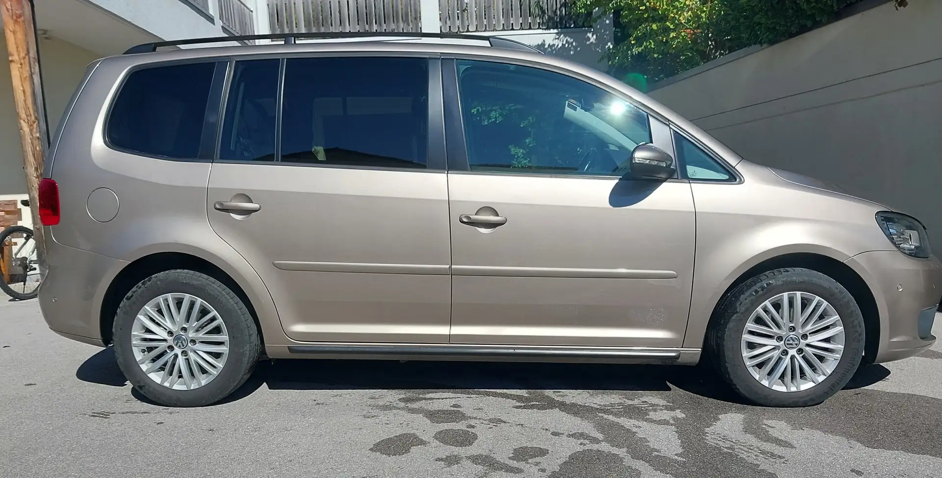Volkswagen Touran Touran Karat 1,6 BMT TDI Karat Bronze - 1