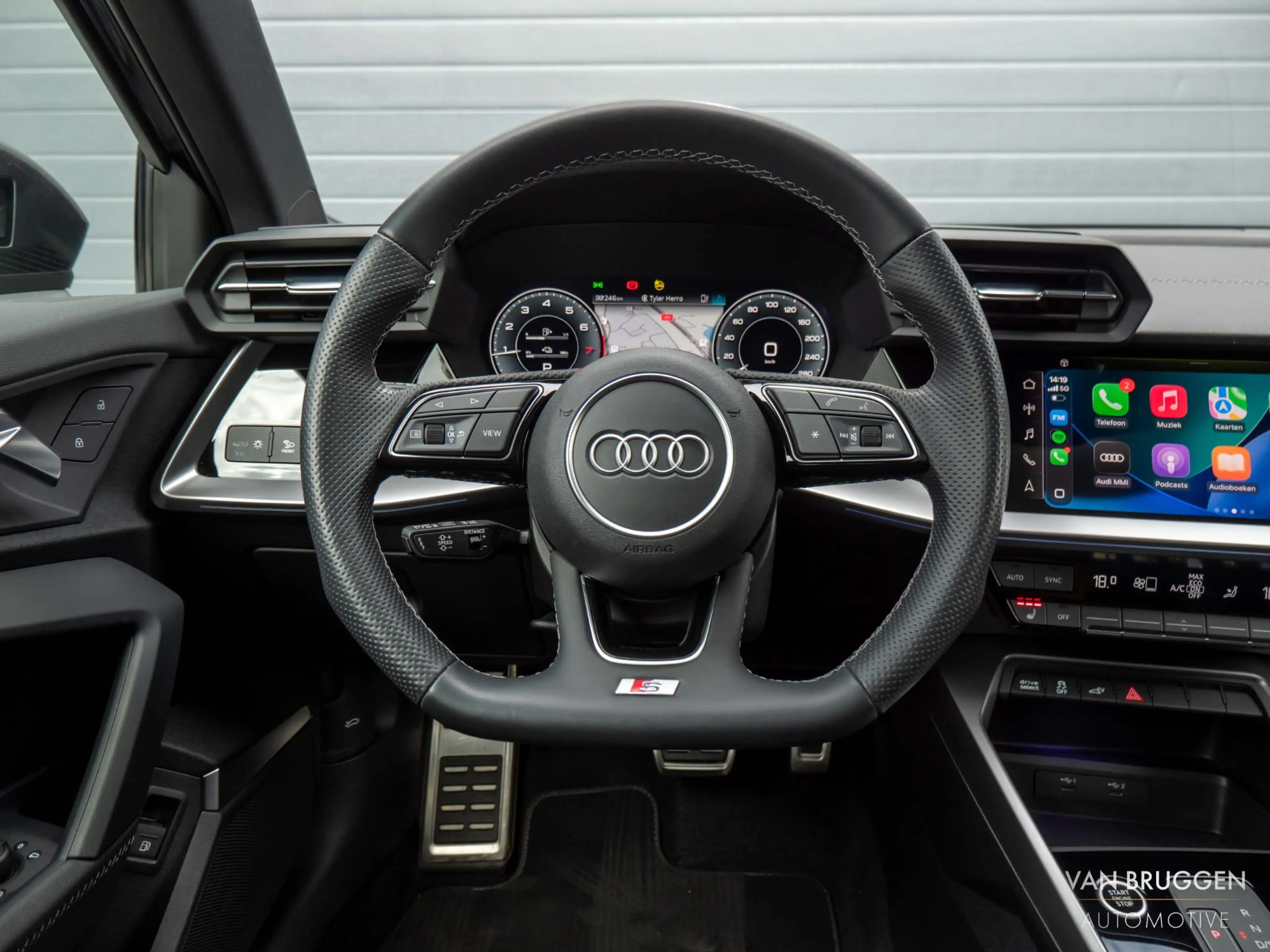 Audi A3 Sportback 45 TFSI e S-Line Pano RS-Stoelen B&O Sfe — photo 20