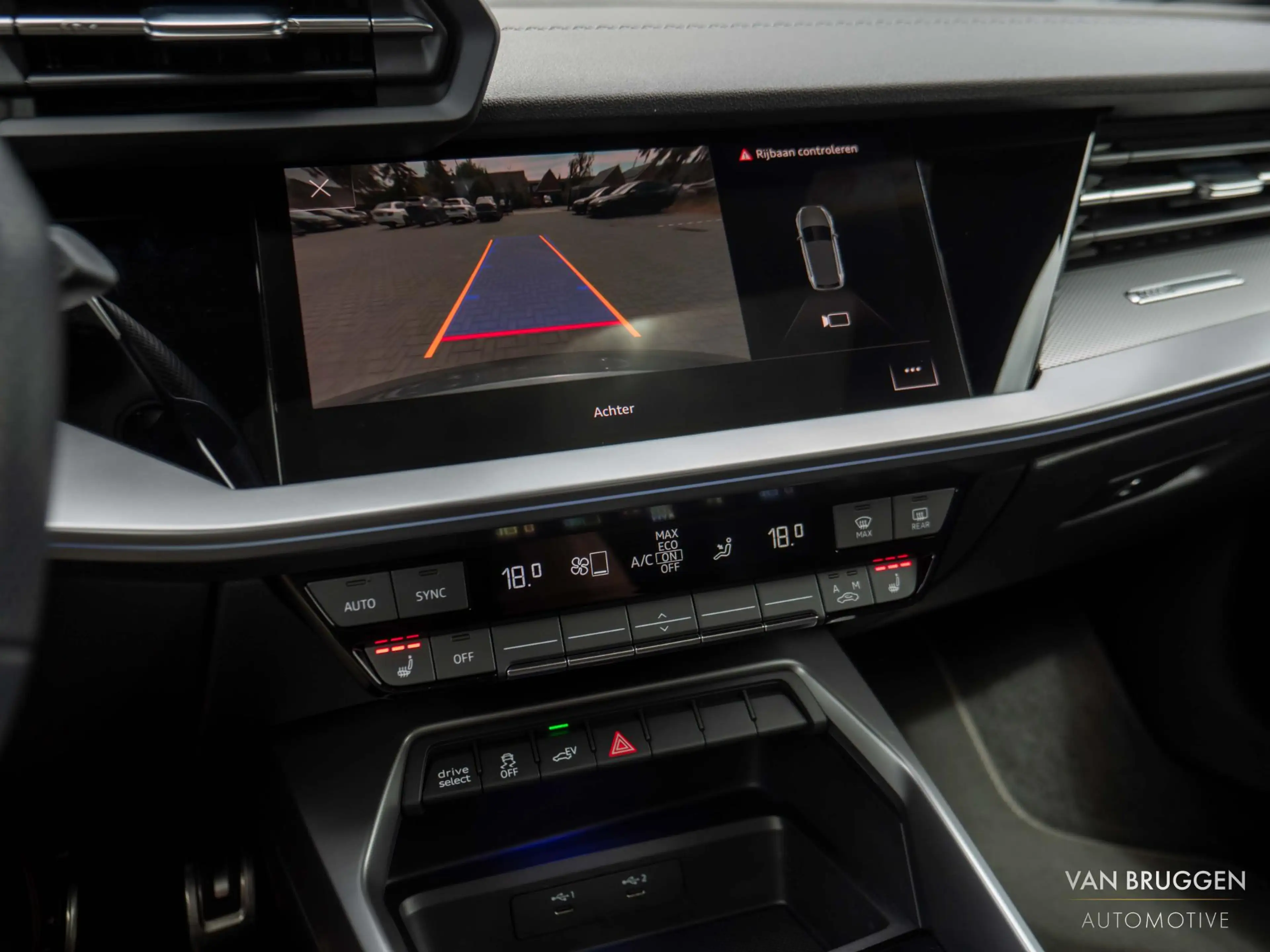 Audi A3 Sportback 45 TFSI e S-Line Pano RS-Stoelen B&O Sfe — photo 24