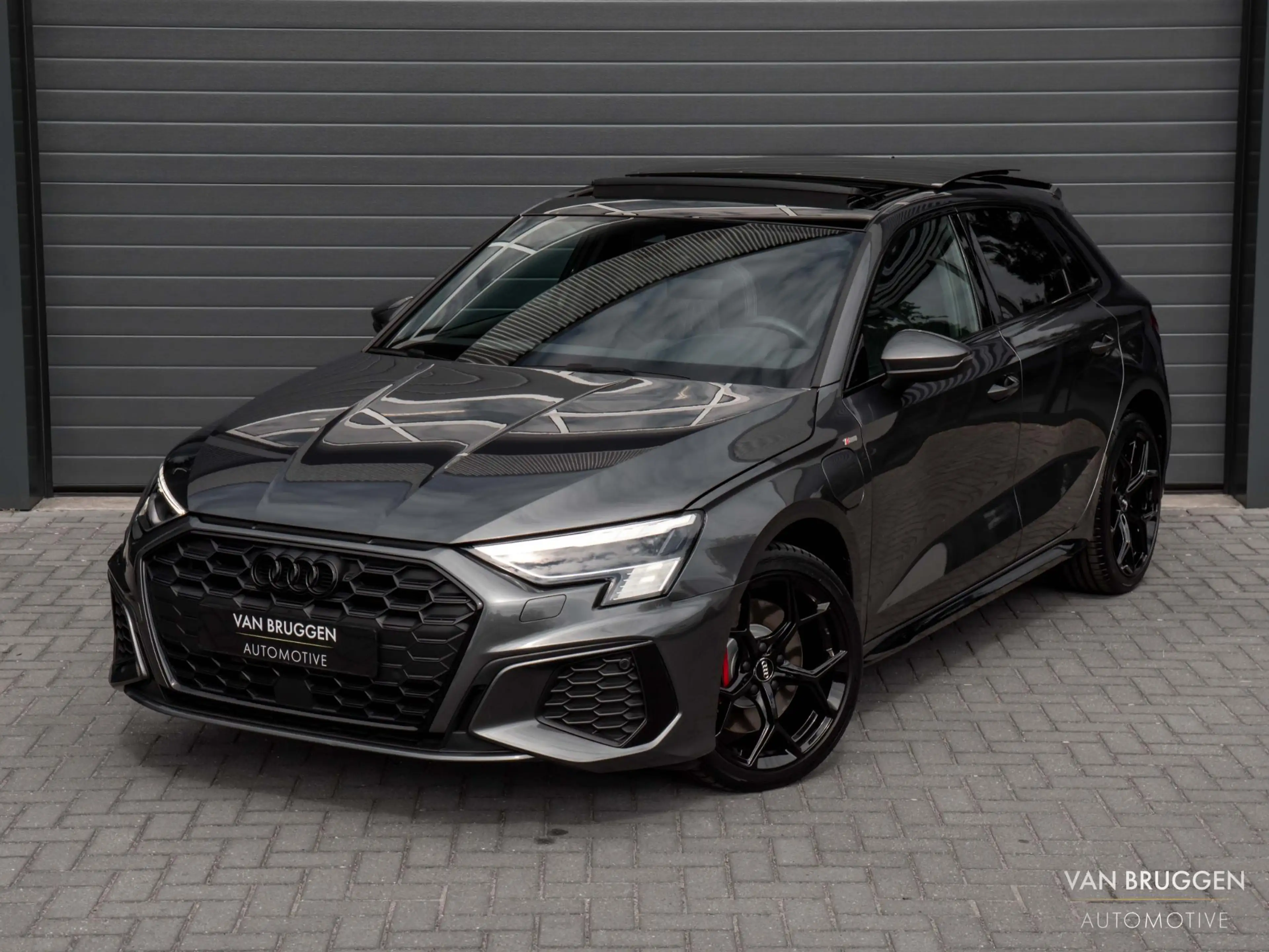 Audi A3 Sportback 45 TFSI e S-Line Pano RS-Stoelen B&O Sfe — photo 28