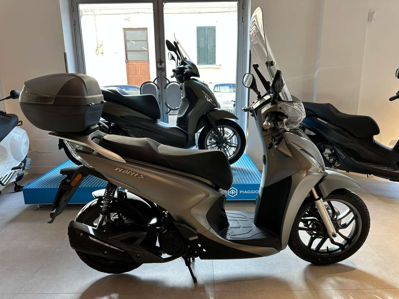 Kymco People S 200i