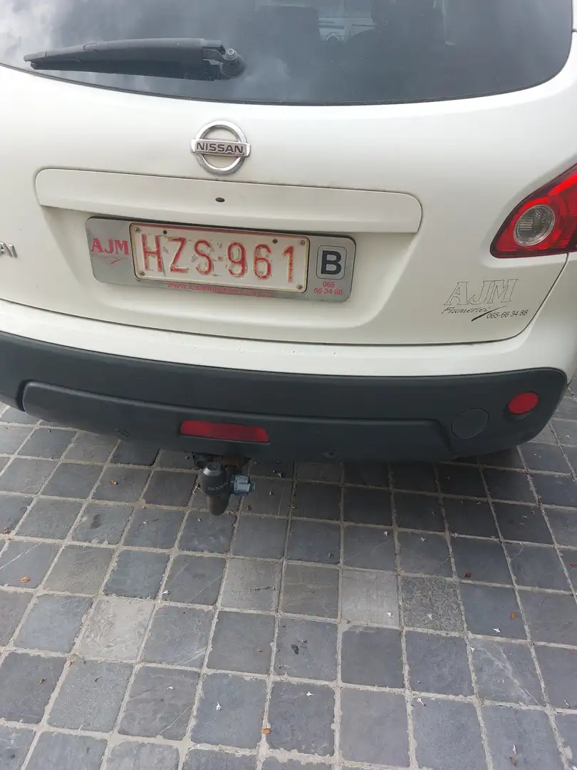 Nissan Qashqai 1.6i 2WD Tekna Navi + ESP - 2