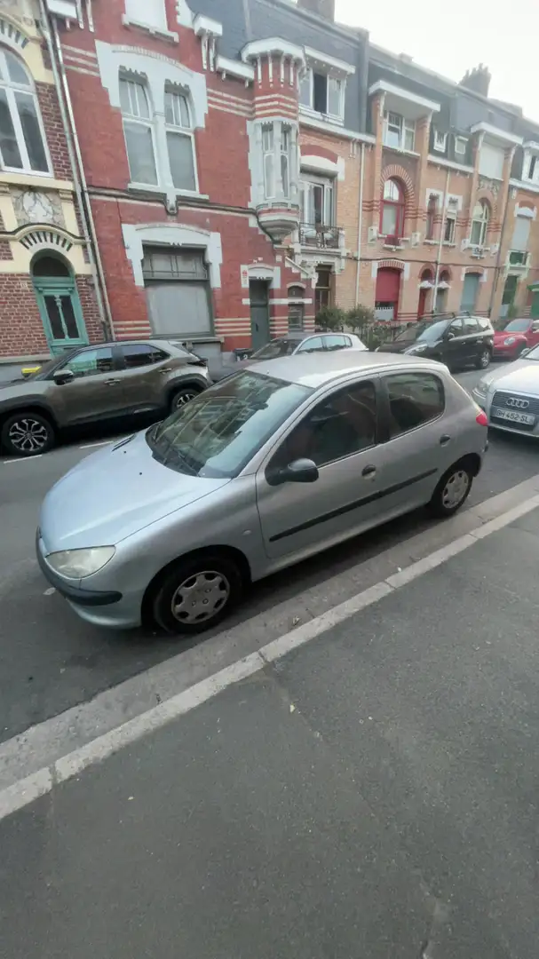 Peugeot 206 1.4i XT Pack - 1