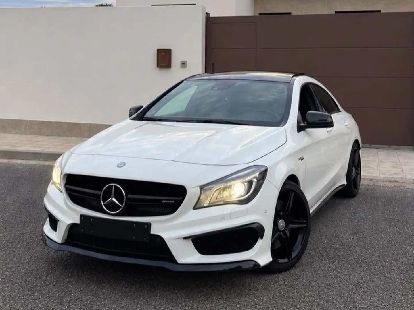 Mercedes-Benz CLA 45 AMG 4M Aut. Blanco - 2