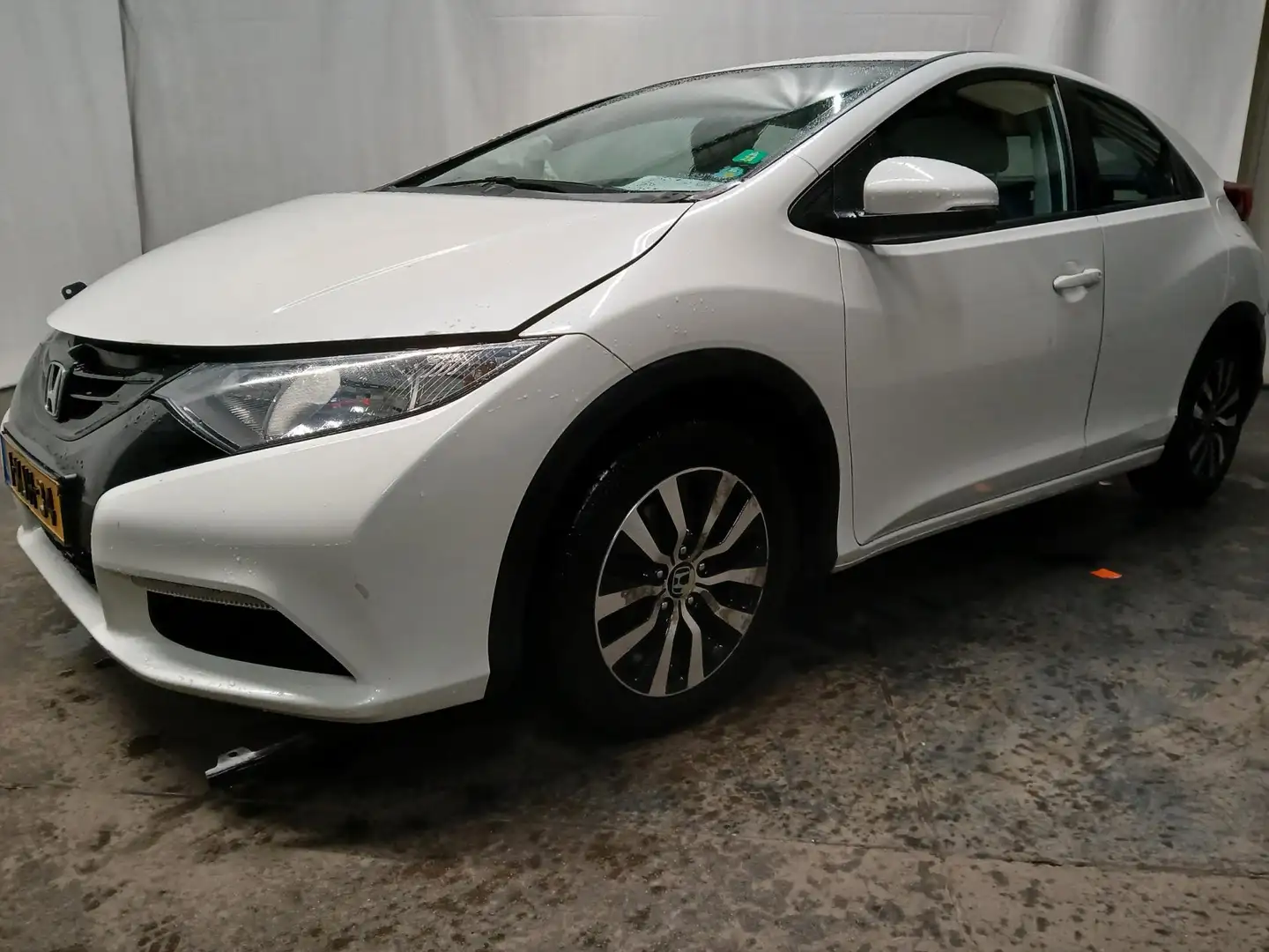 Honda Civic 1.6D Comfort - Front Schade - Rijdt Niet - Glas Br Blanco - 2