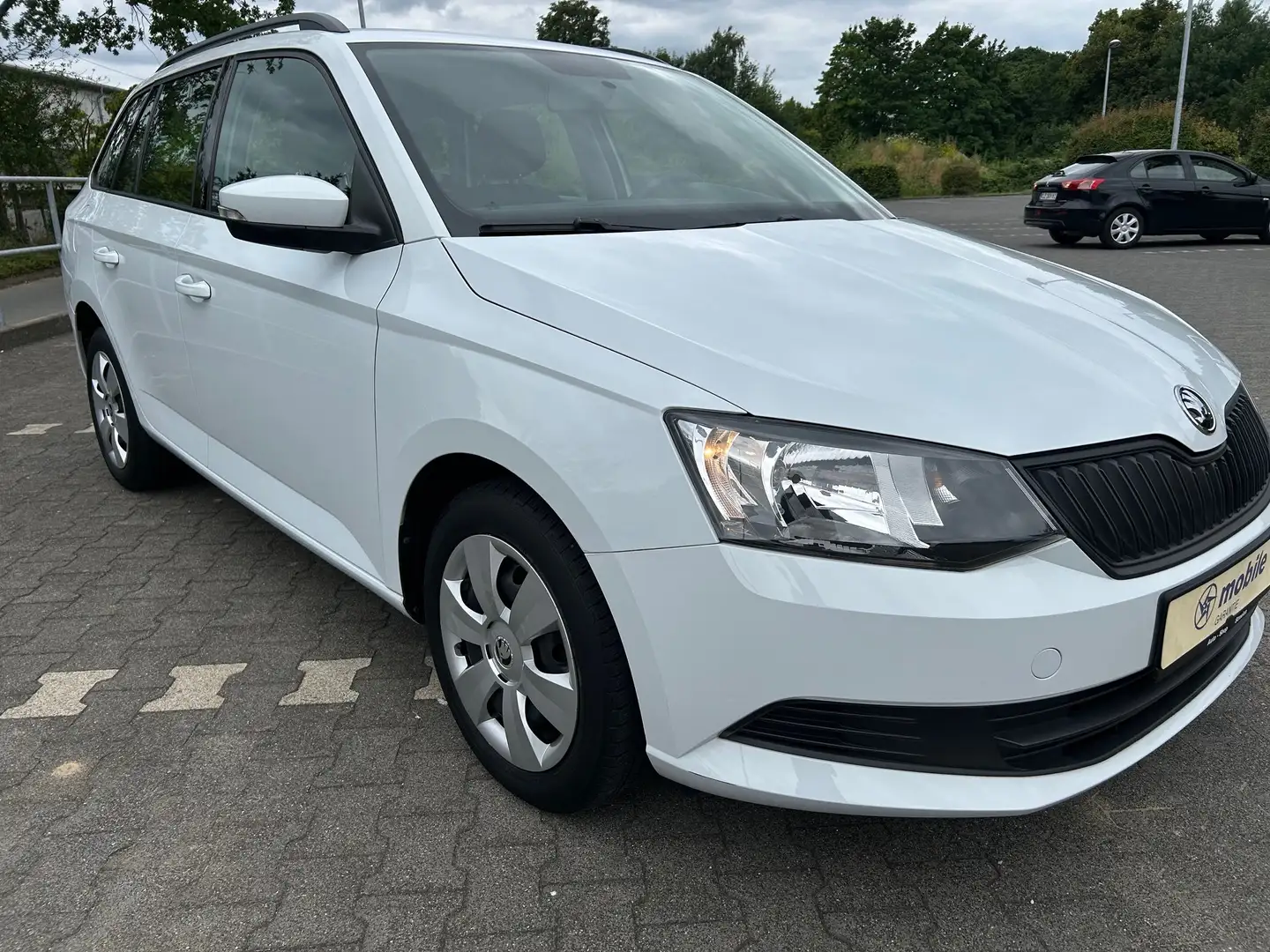 Skoda Fabia Combi Style*BLUETOOTH*DAB-RADIO*SCHECKHEFT*INSPNEU Blanc - 2