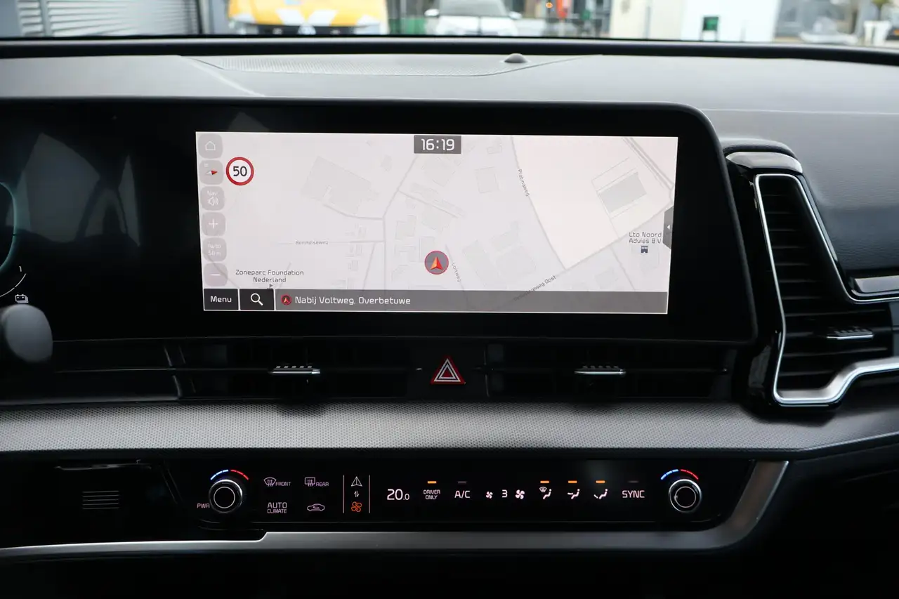 Kia Sportage 1.6 T-GDi Hybrid DynamicLine 1e Eigenaar | Dealer 19