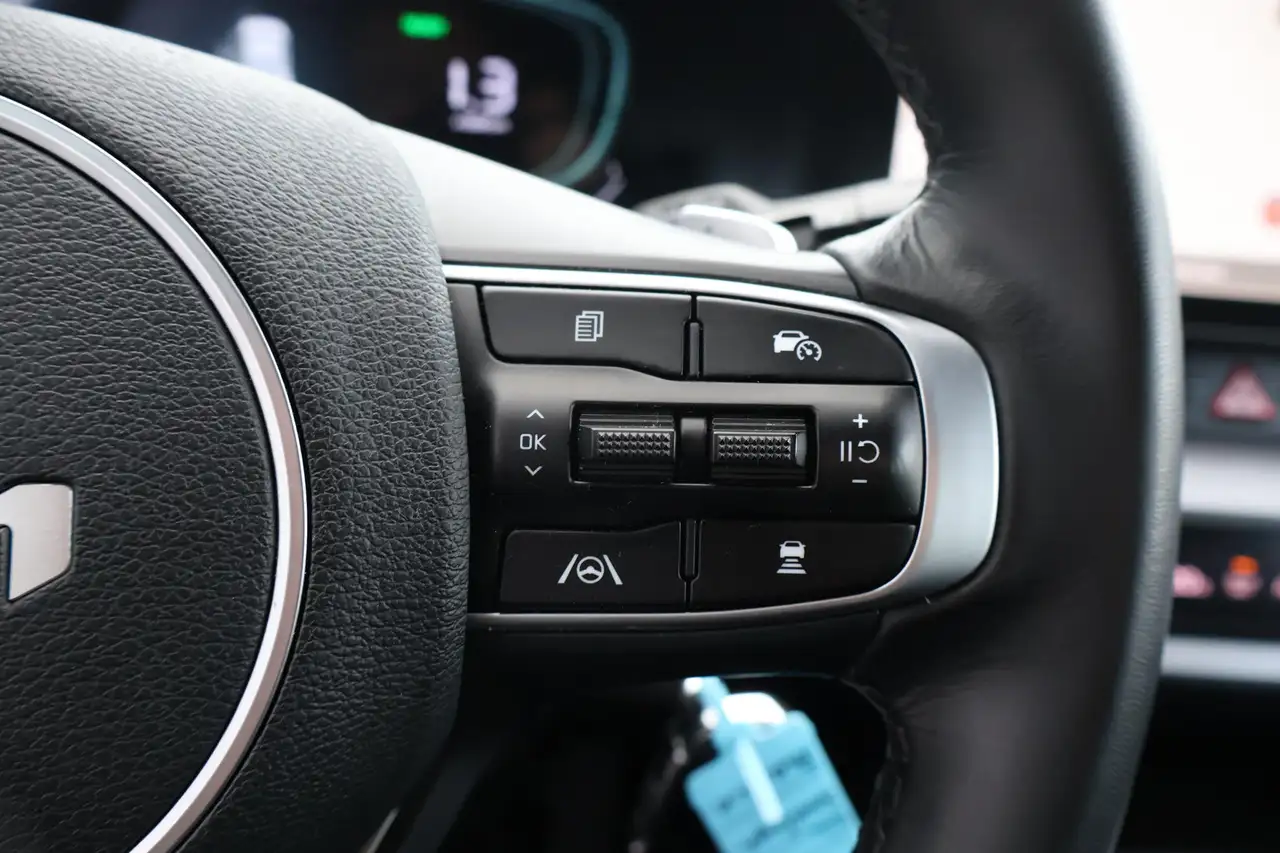 Kia Sportage 1.6 T-GDi Hybrid DynamicLine 1e Eigenaar | Dealer 17