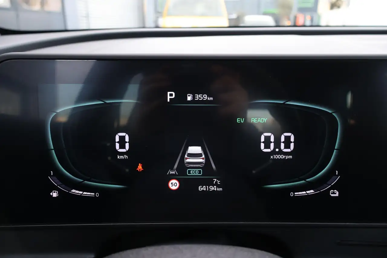 Kia Sportage 1.6 T-GDi Hybrid DynamicLine 1e Eigenaar | Dealer 18