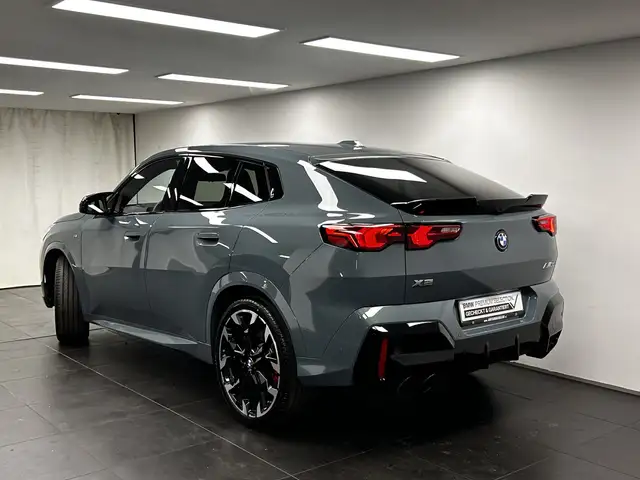 BMW X2 M view 3