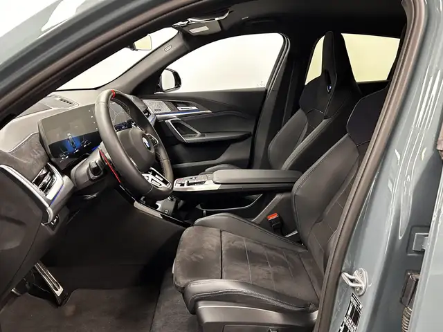 BMW X2 M view 4