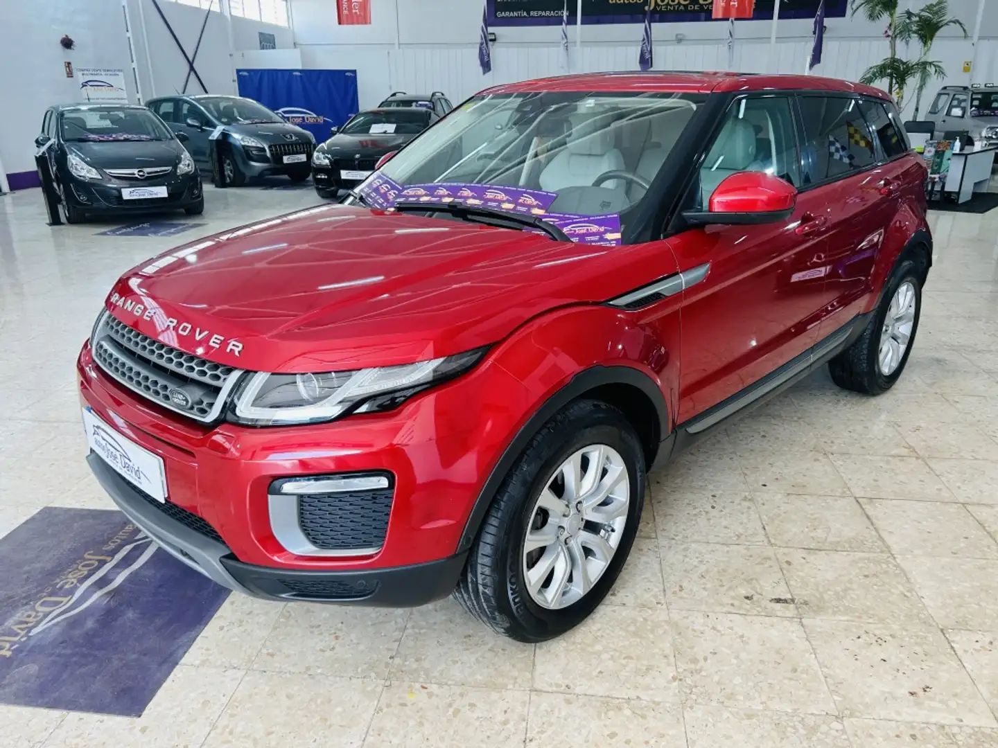 Land Rover Range Rover Evoque 2.0TD4 HSE 4WD Aut. 150 Mauve - 1