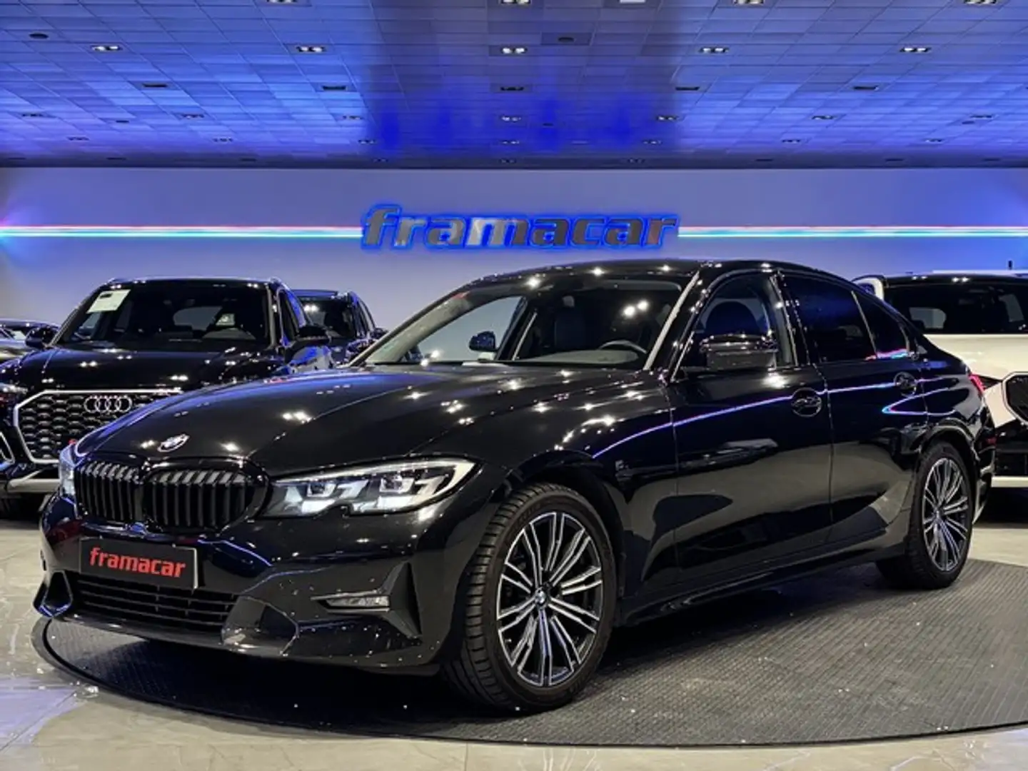 BMW 330 330iA Negro - 1